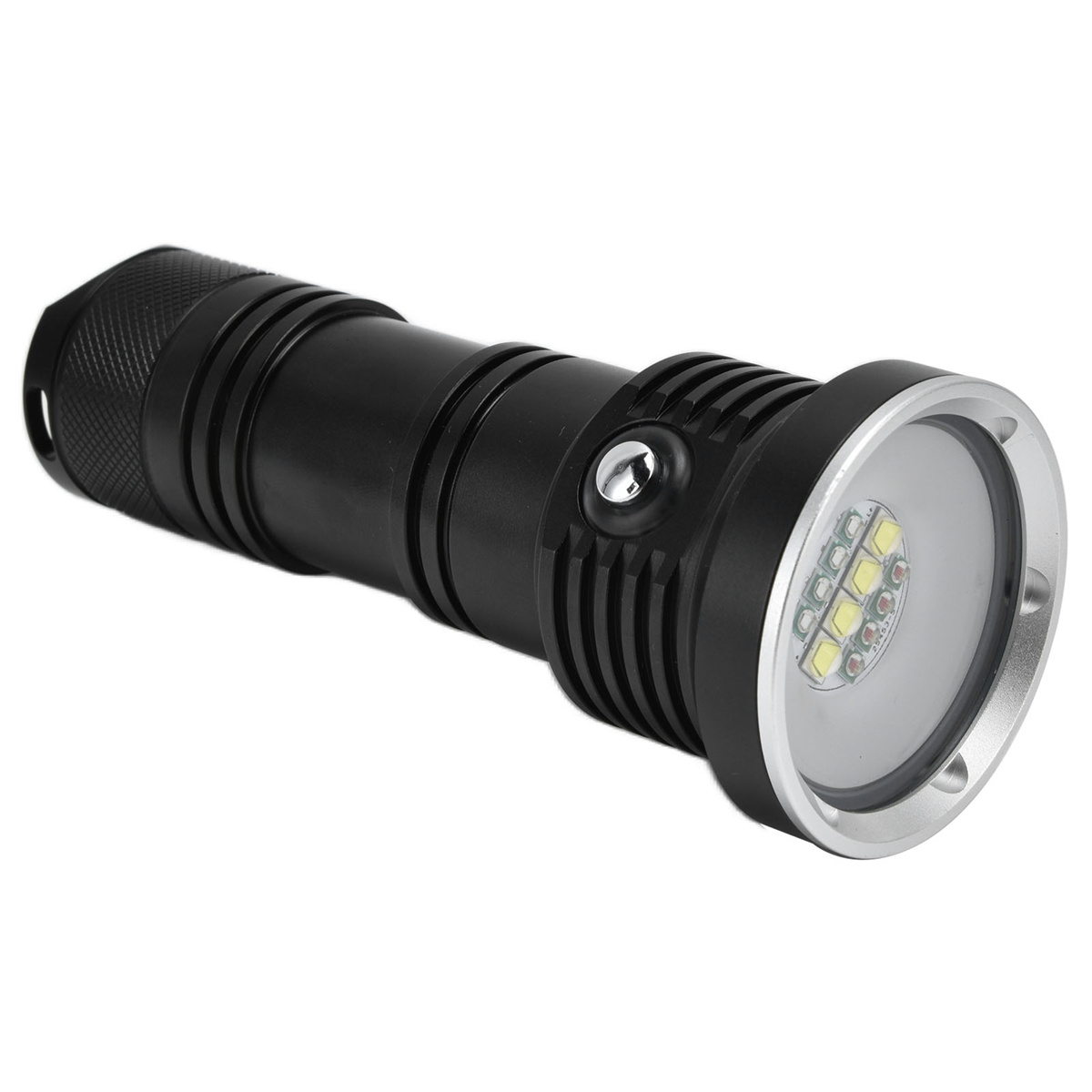 Schwarze Taschenlampe auf Weiß. Sie hat eine silberne Lünette mit einem Lichtarray.