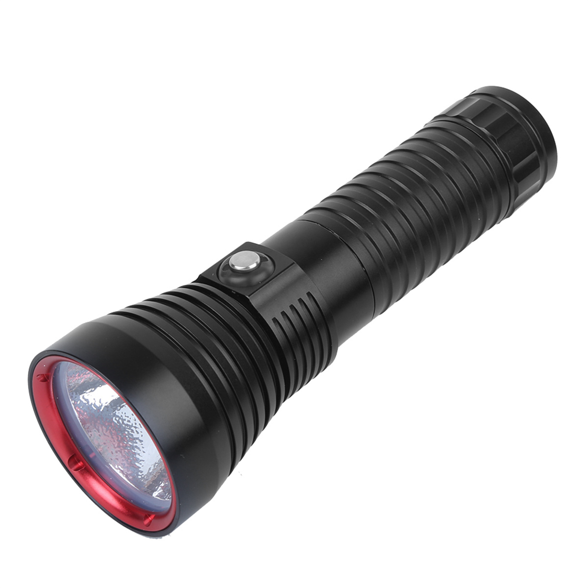 Eine schwarze Taschenlampe mit rotem Rahmen. Sie hat einen Einschaltknopf und einen strukturierten Körper.
