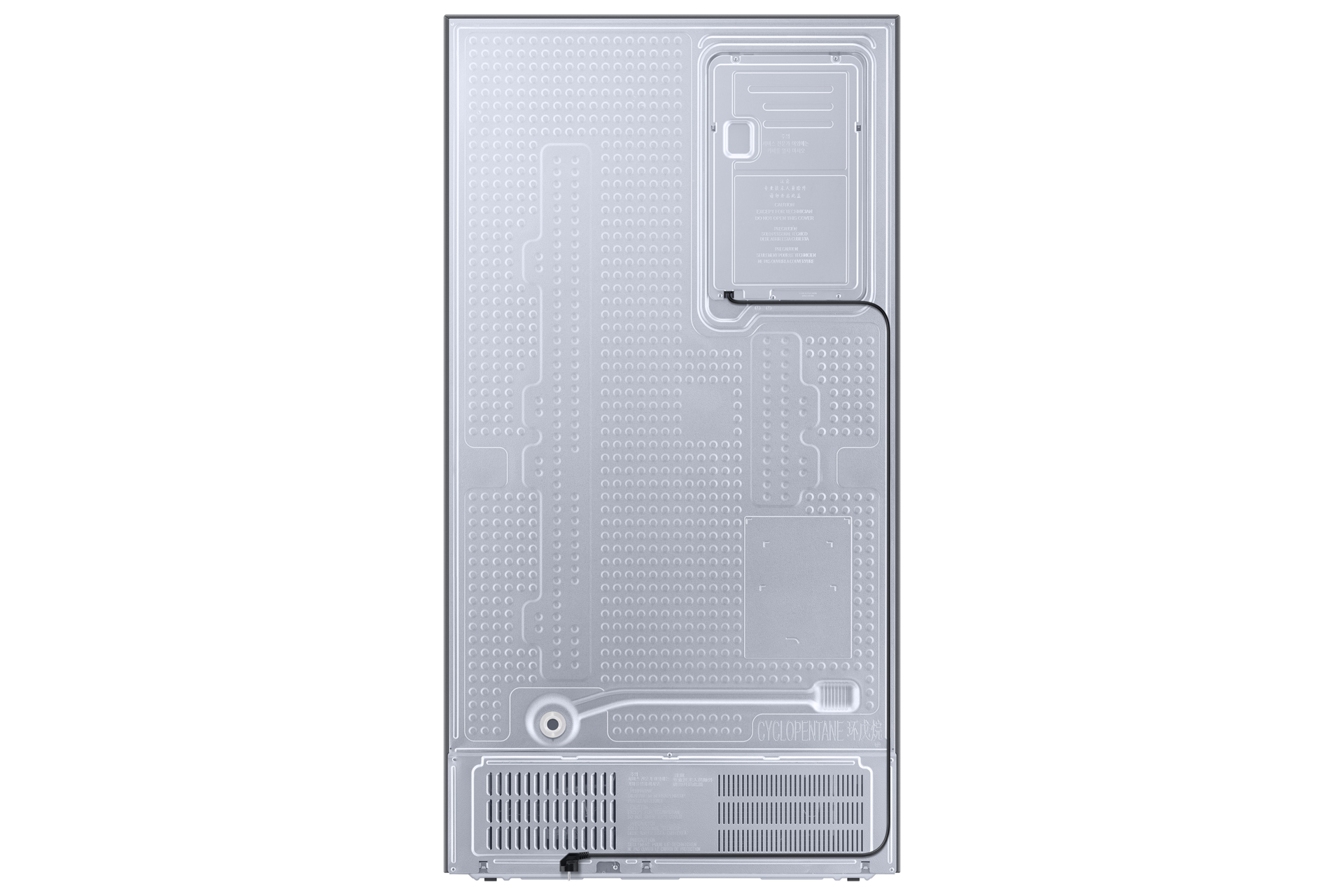 Rückseite eines Kühlschranks mit Silber-Finish und schwarzem Netzkabel vor schwarzem Hintergrund.