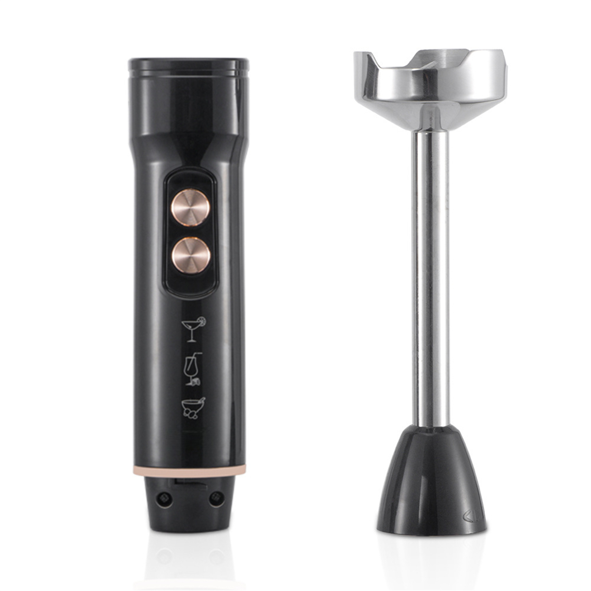 Ein schwarzer Stabmixer mit einem Edelstahl-Mixaufsatz. Er hat Knöpfe und ein ergonomisches Design.