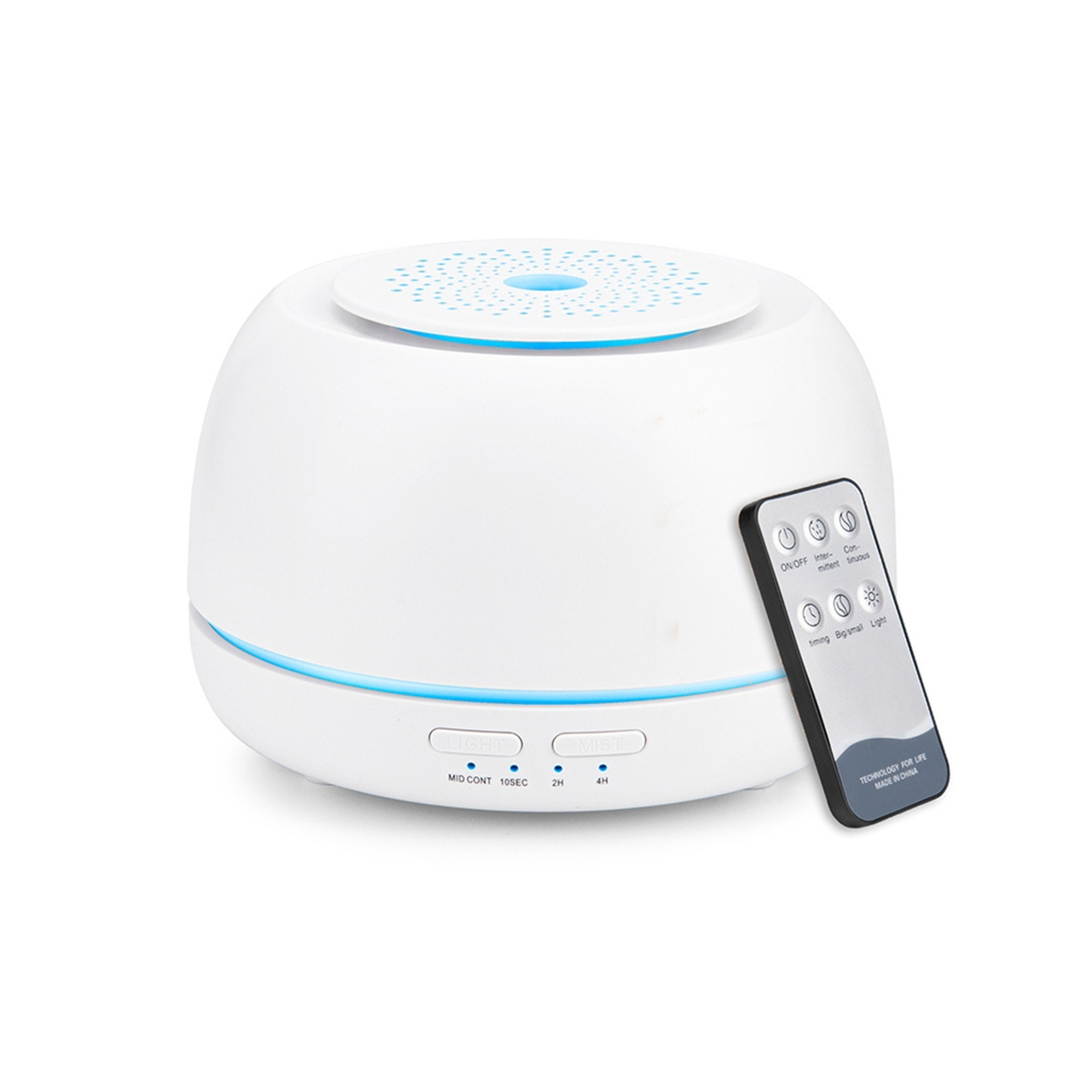 Weißer Aroma-Diffusor mit Fernbedienung. Der Diffusor hat blaue LED-Leuchten um die Basis.