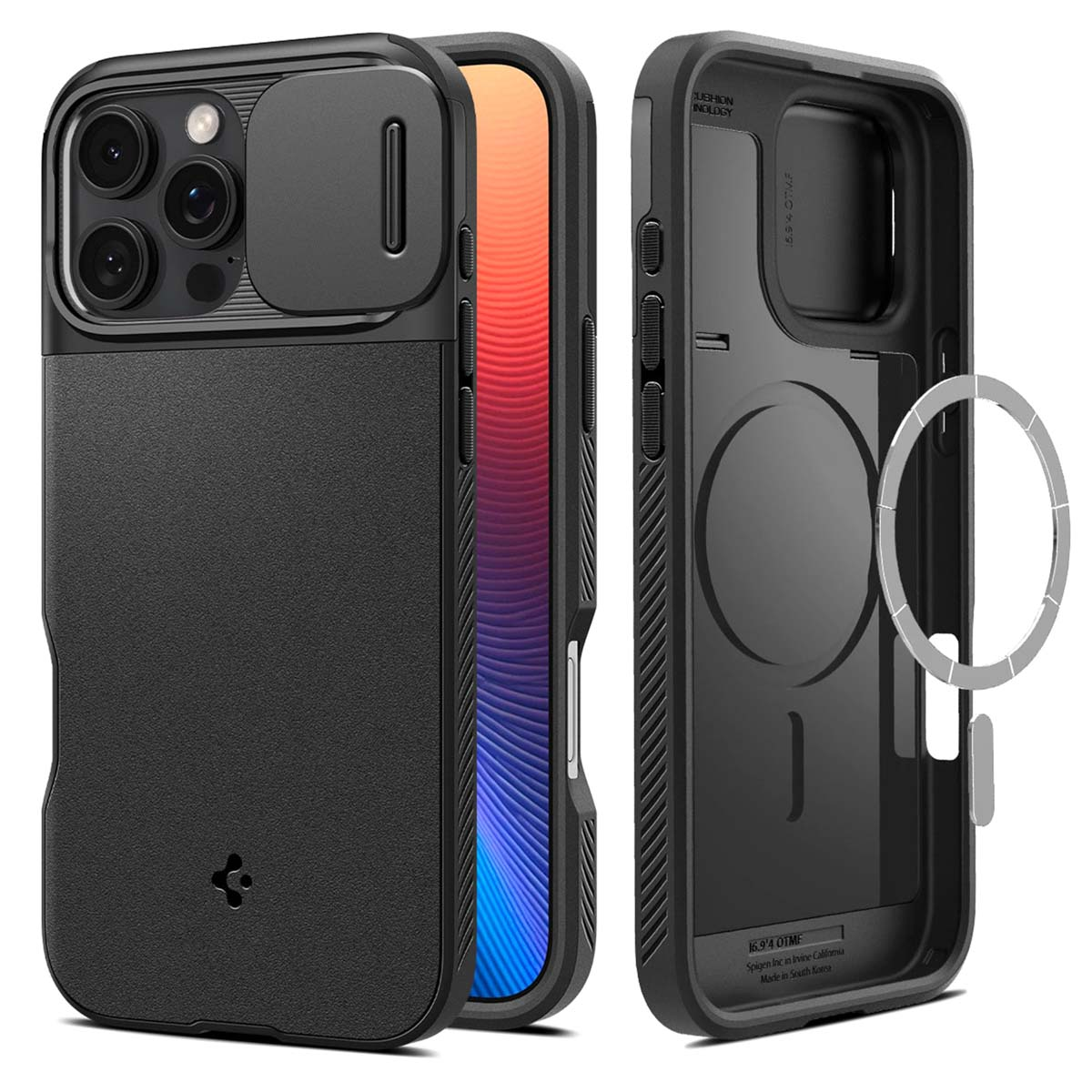 Zwarte telefoonhoes met onderdelen. Telefoon erin. Camerahoes. MagSafe cirkel zichtbaar.