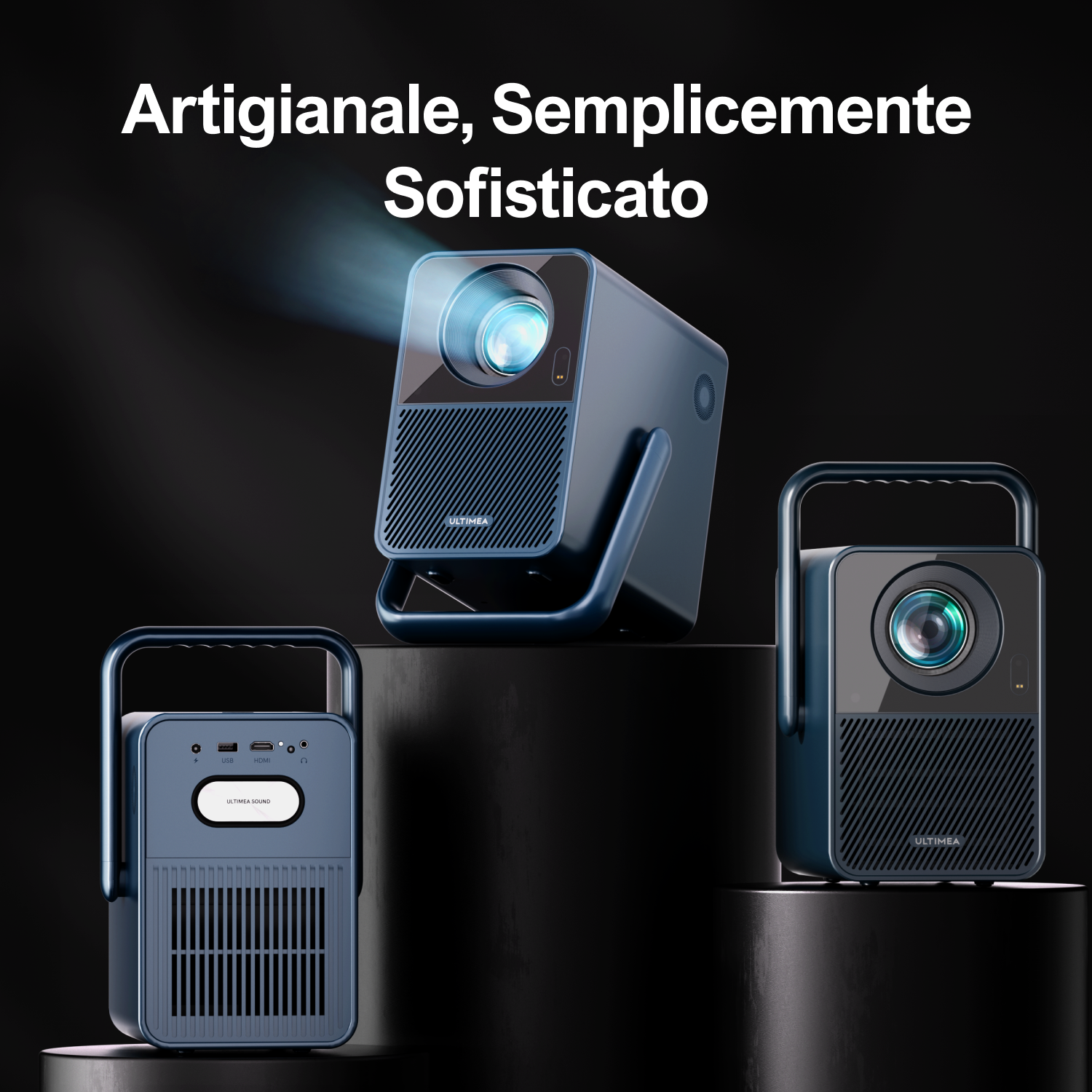 Tre proiettori blu su supporti neri. Sfondo scuro.