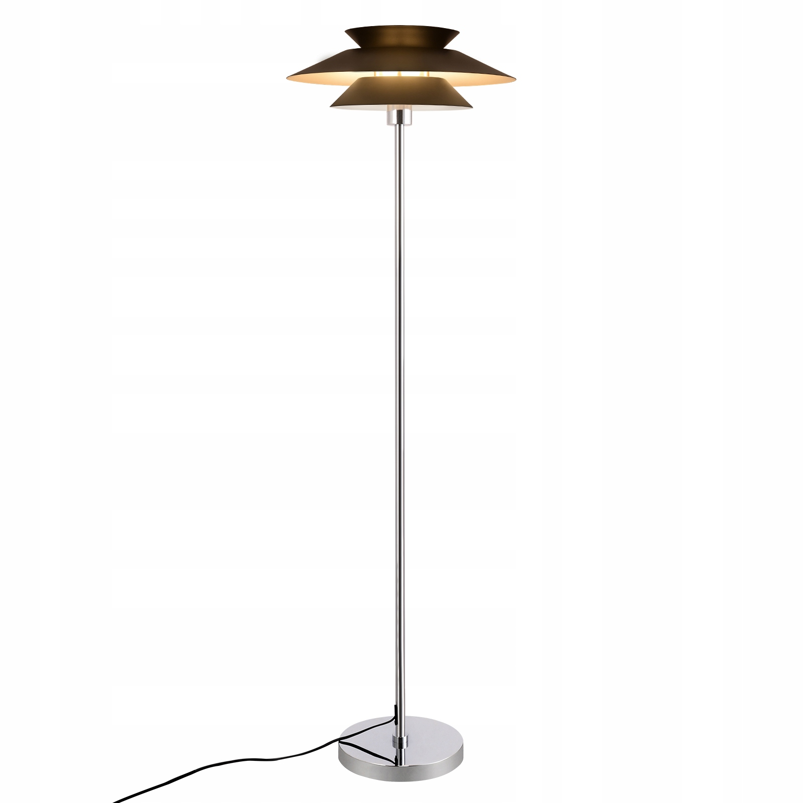 Lampa podłogowa. Srebrny stojak, trójwarstwowy klosz i czarny przewód zasilający. Nowoczesny design.