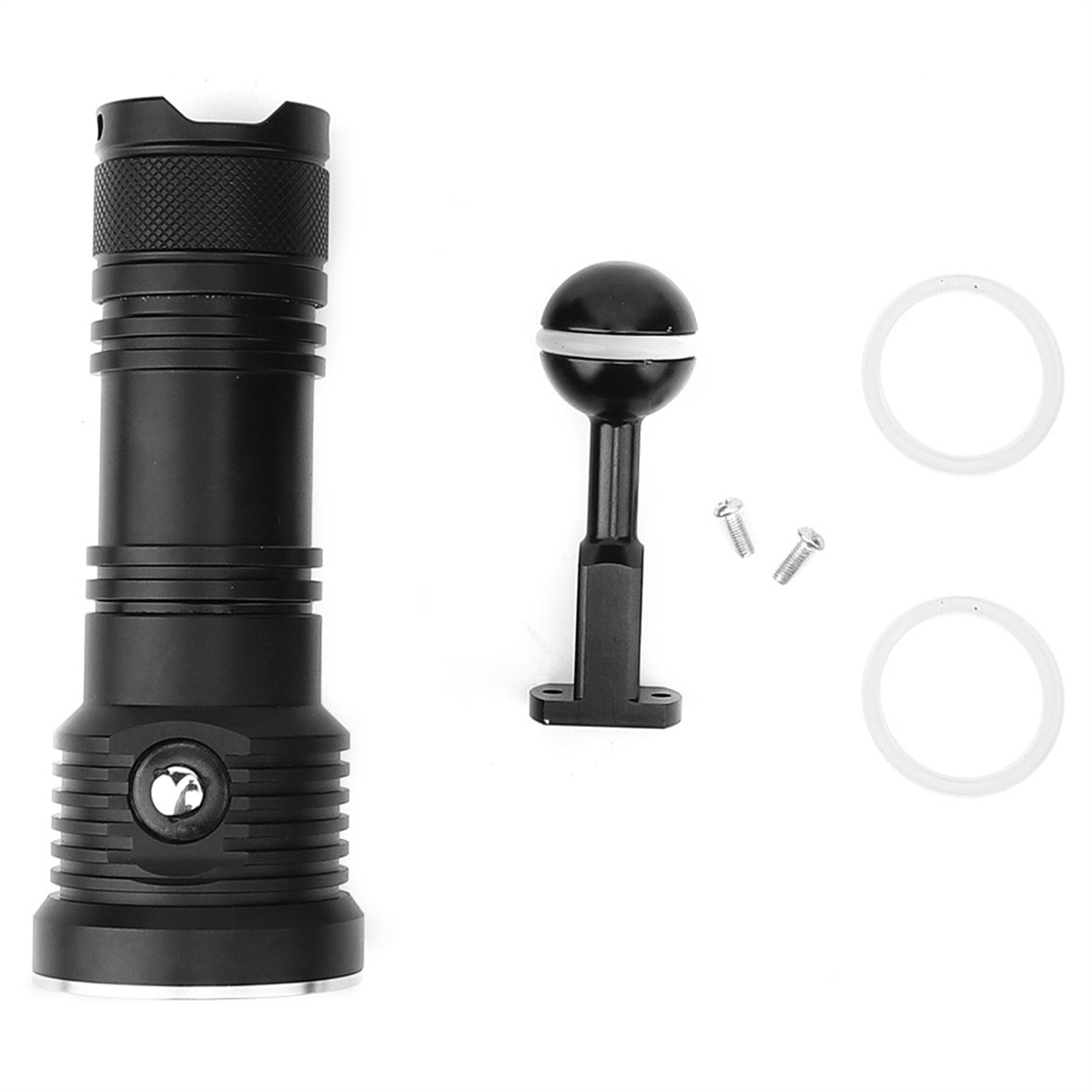 Schwarze Taschenlampe mit zusätzlichen Teilen und einigen Schrauben auf weißer Oberfläche.