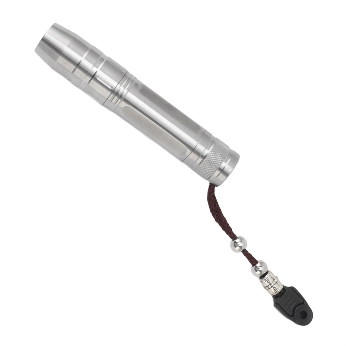 Eine silberne Taschenlampe mit braunem Kabel und dekorativen Perlen.