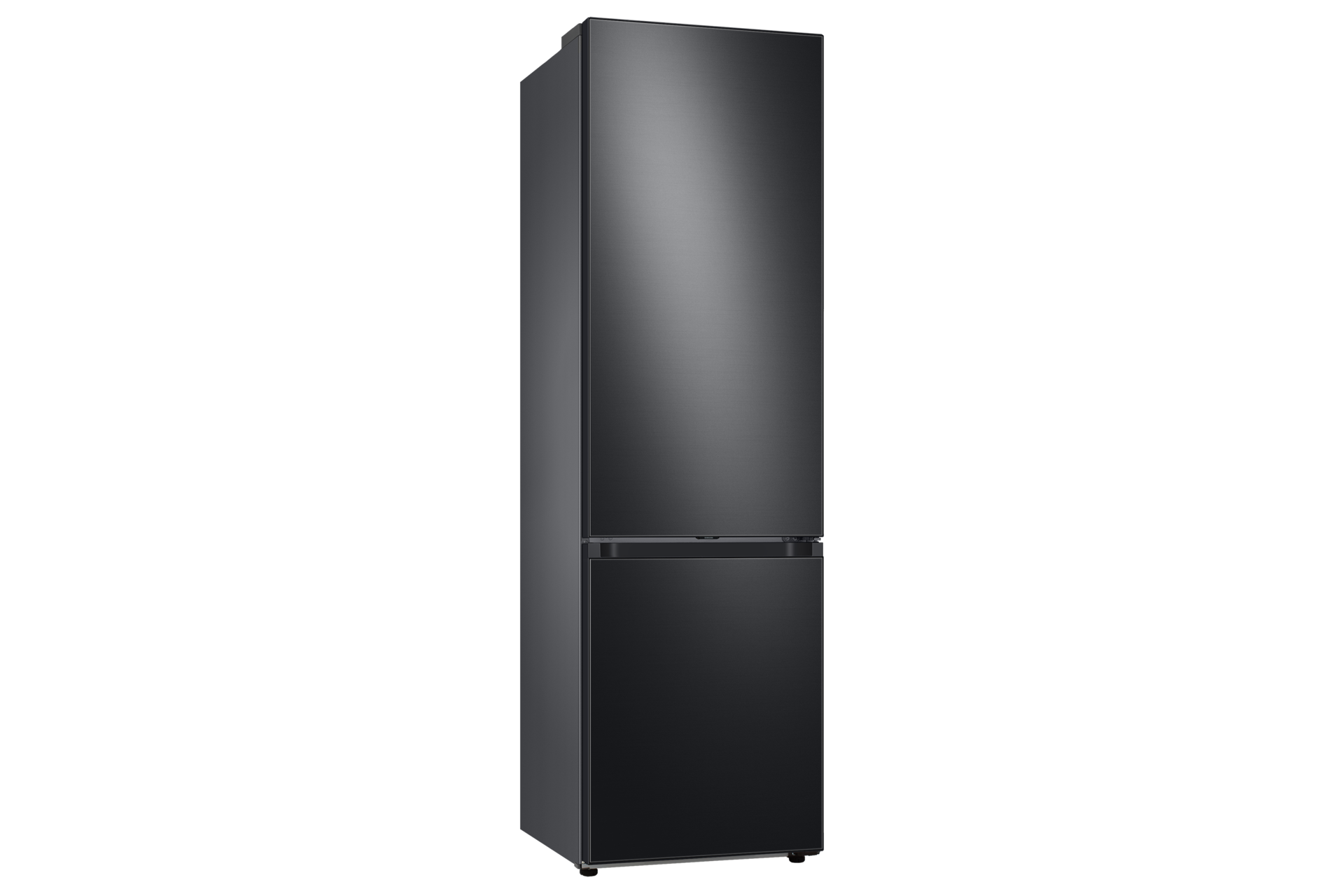 Czarna lodówka z dwiema drzwiami. Górne drzwi są większe od dolnych. Czarne tło.