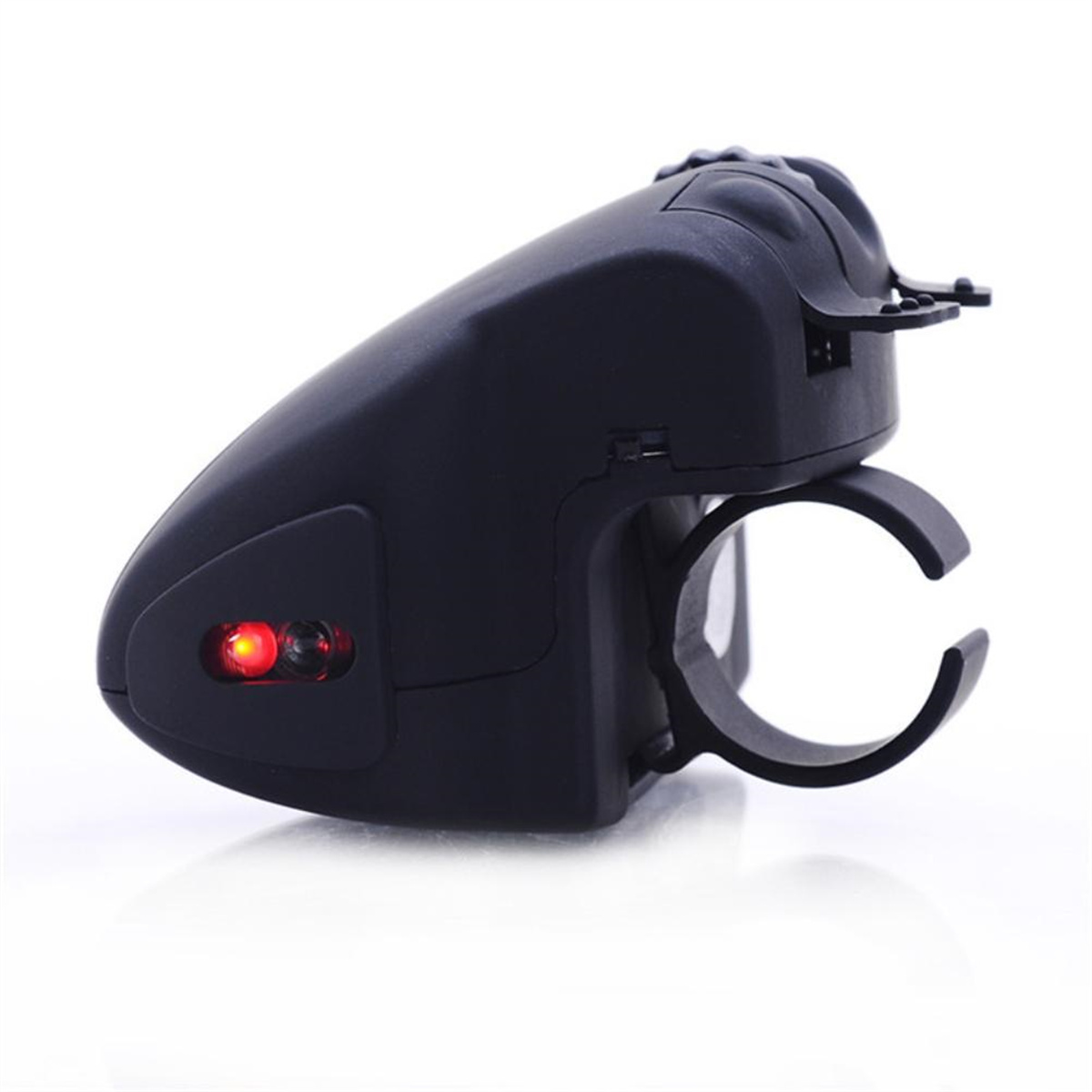 Schwarzer Fahrradhandgriff. Rotes Licht, ringförmiger Griff und schwarzer Körper.
