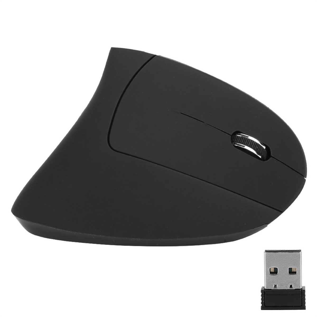Schwarze ergonomische Maus mit Scrollrad und USB-Empfänger. Die Maus ist geneigt.