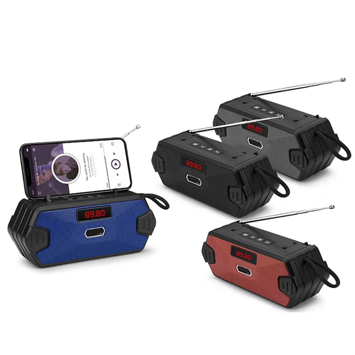 Vier tragbare Lautsprecher. Einer ist blau mit Telefon. Die anderen sind grau und rot. Jeder zeigt 89.80.