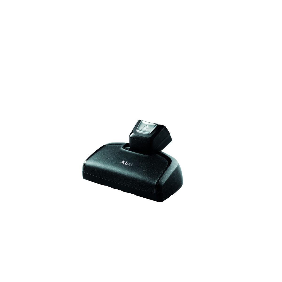 Accesorio de aspiradora AEG negro sobre fondo blanco. Tiene un pequeño botón cuadrado.