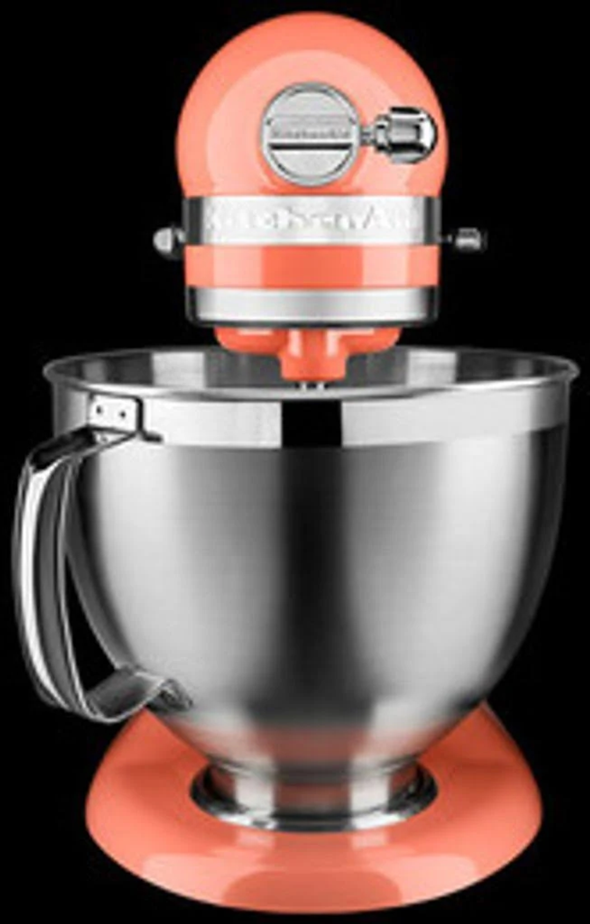 Miksery KitchenAid w kolorze koralowym. Czarne tło.