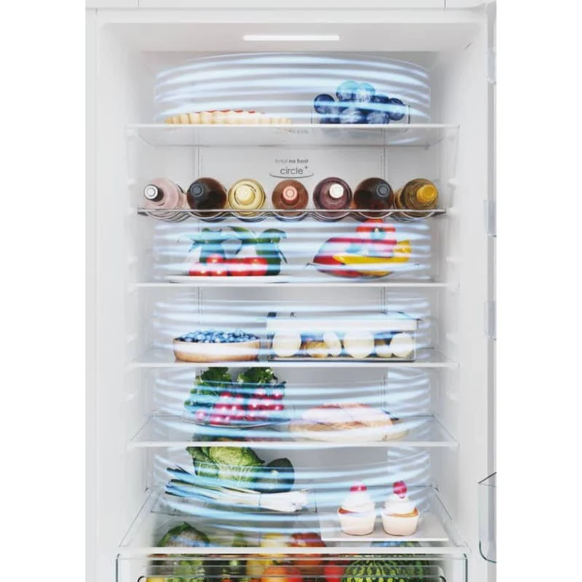 Widok wnętrza lodówki z półkami zawierającymi produkty spożywcze i szczegółami przepływu powietrza.