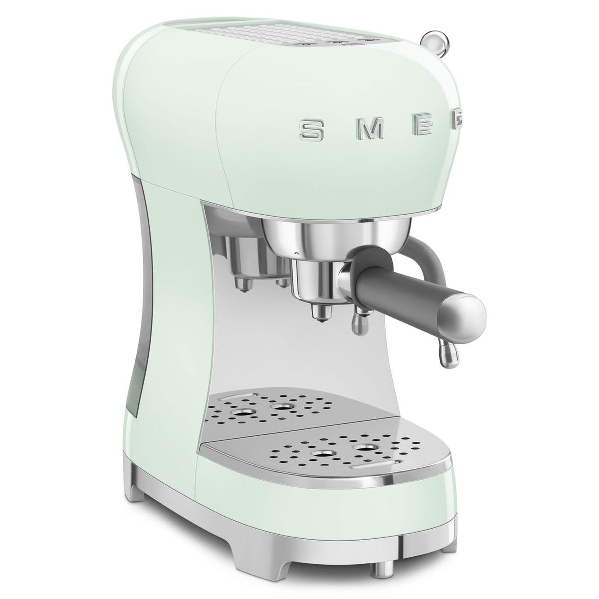Máquina de espresso Smeg verde menta. Tiene una boquilla y asa cromada, el diseño es retro.