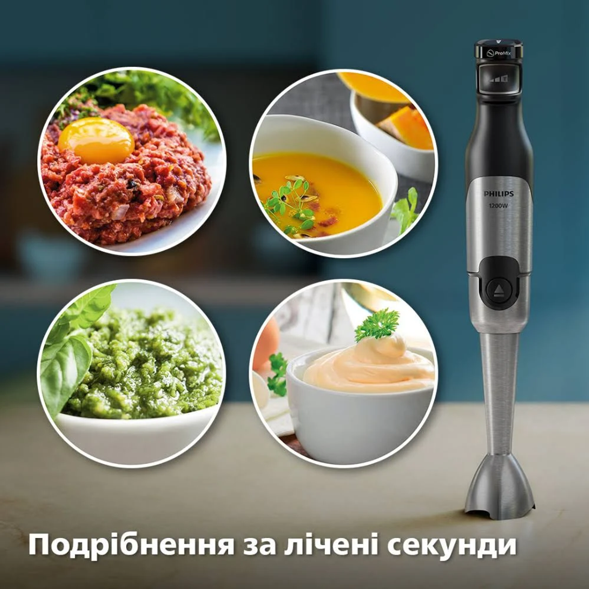 Blender ręczny z próbkami żywności o różnych teksturach.