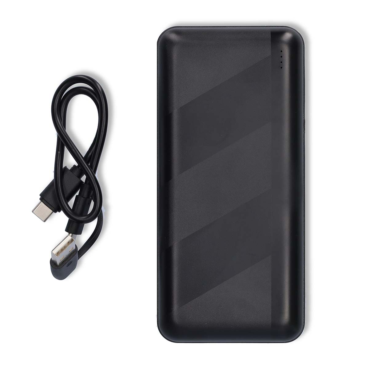 Power bank nera con cavo di ricarica. Il power bank ha un design diagonale.