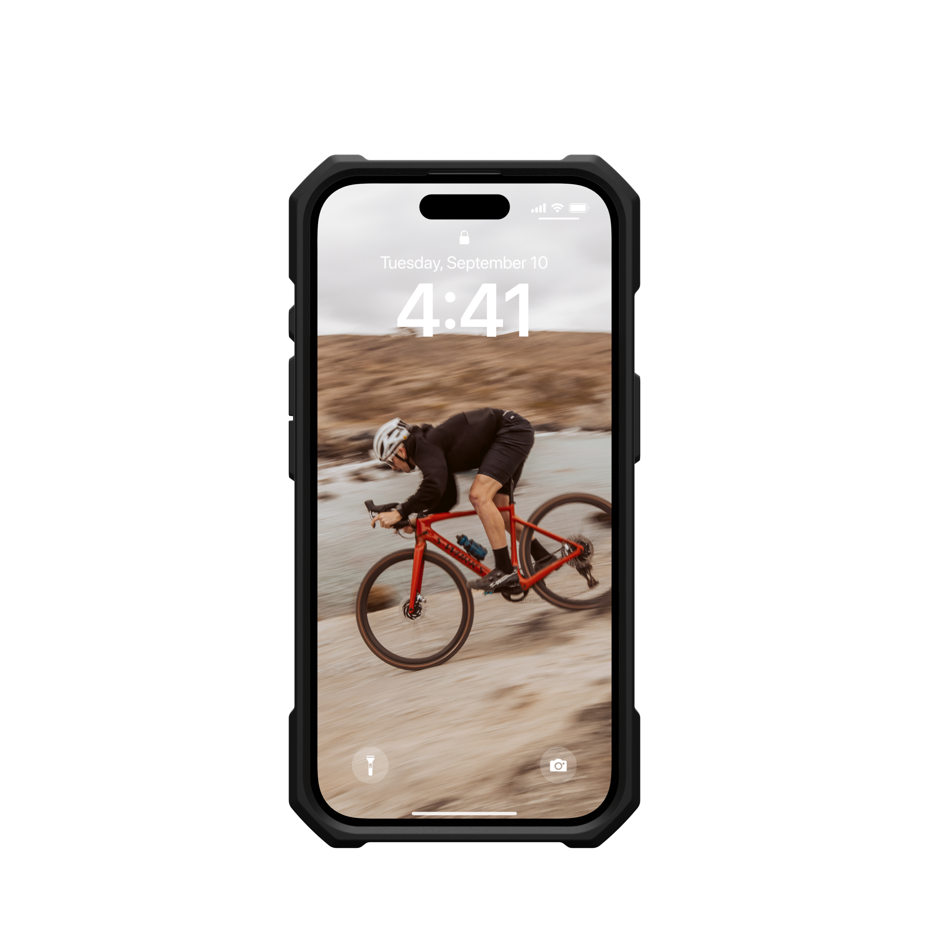 Ein Radfahrer auf einem Mountainbike, auf einem Telefonbildschirm, mit schwarzem Gehäuse.