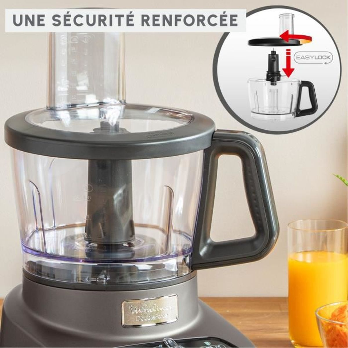 Una máquina de cocina Bosch universal plus blanca con accesorios, aislada sobre blanco.