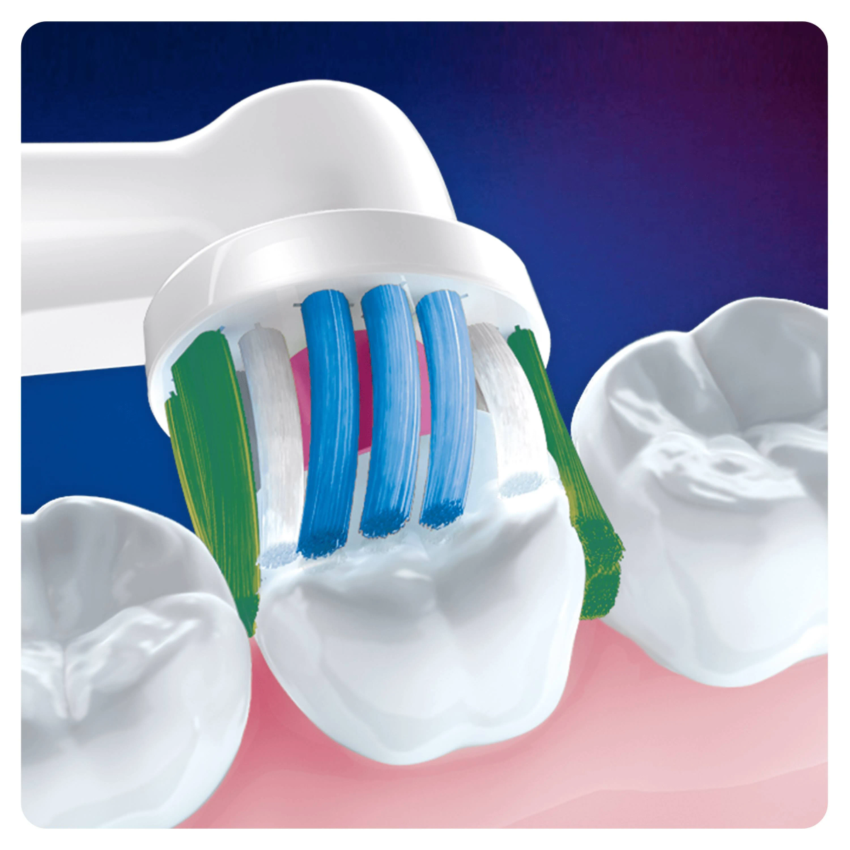 Una persona cepillándose los dientes con un cepillo eléctrico negro.