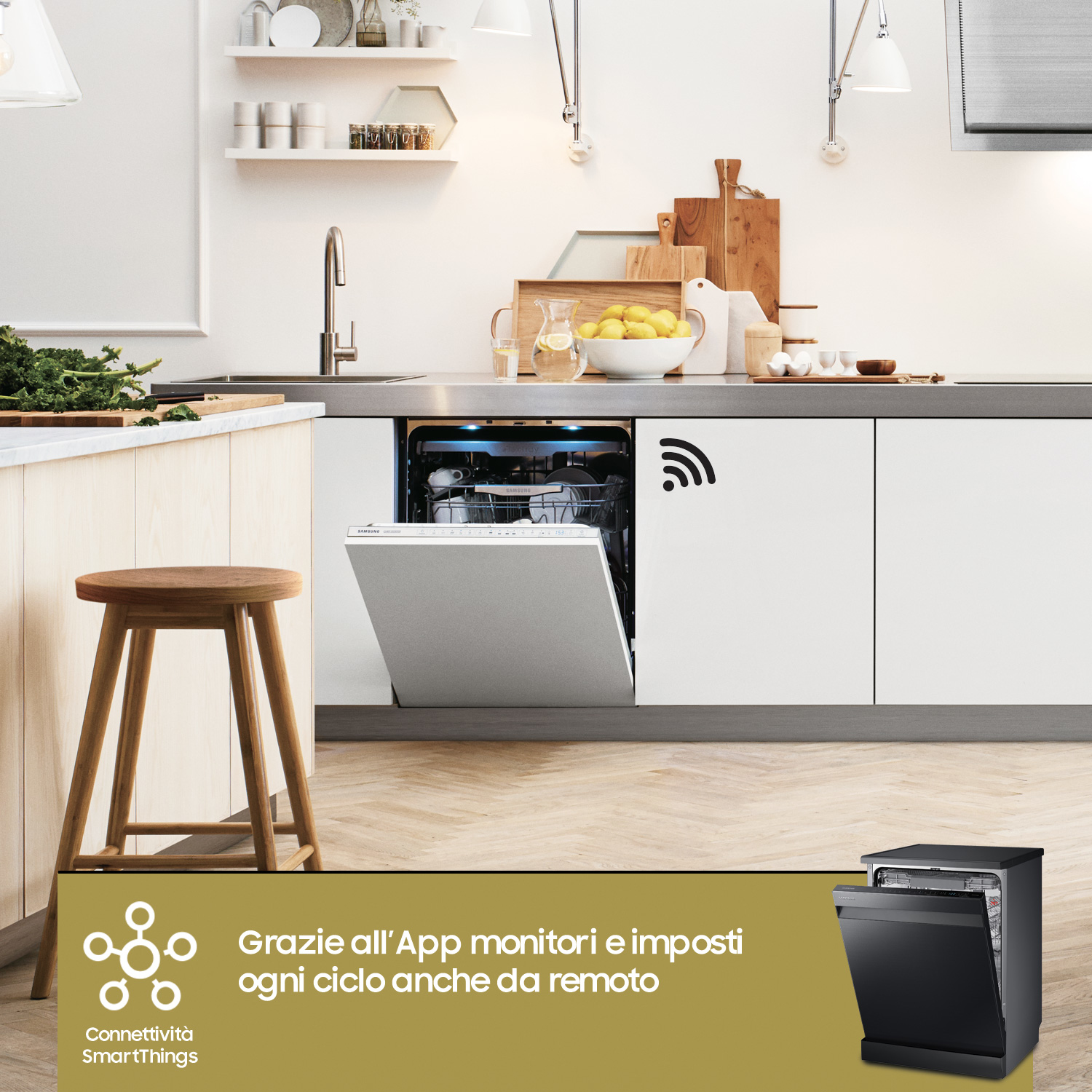 Scena kuchenna ze zmywarką z otwartymi drzwiami, logo SmartThings i stołkiem.