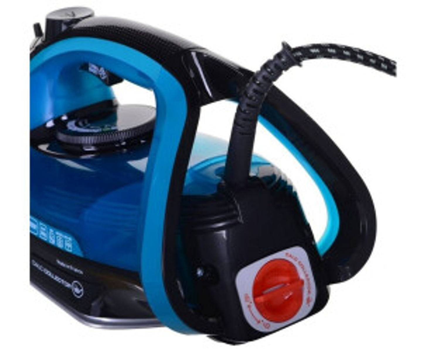 Primo piano di un ferro da stiro blu e nero. Ha un manico, un serbatoio dell'acqua e un quadrante rosso.
