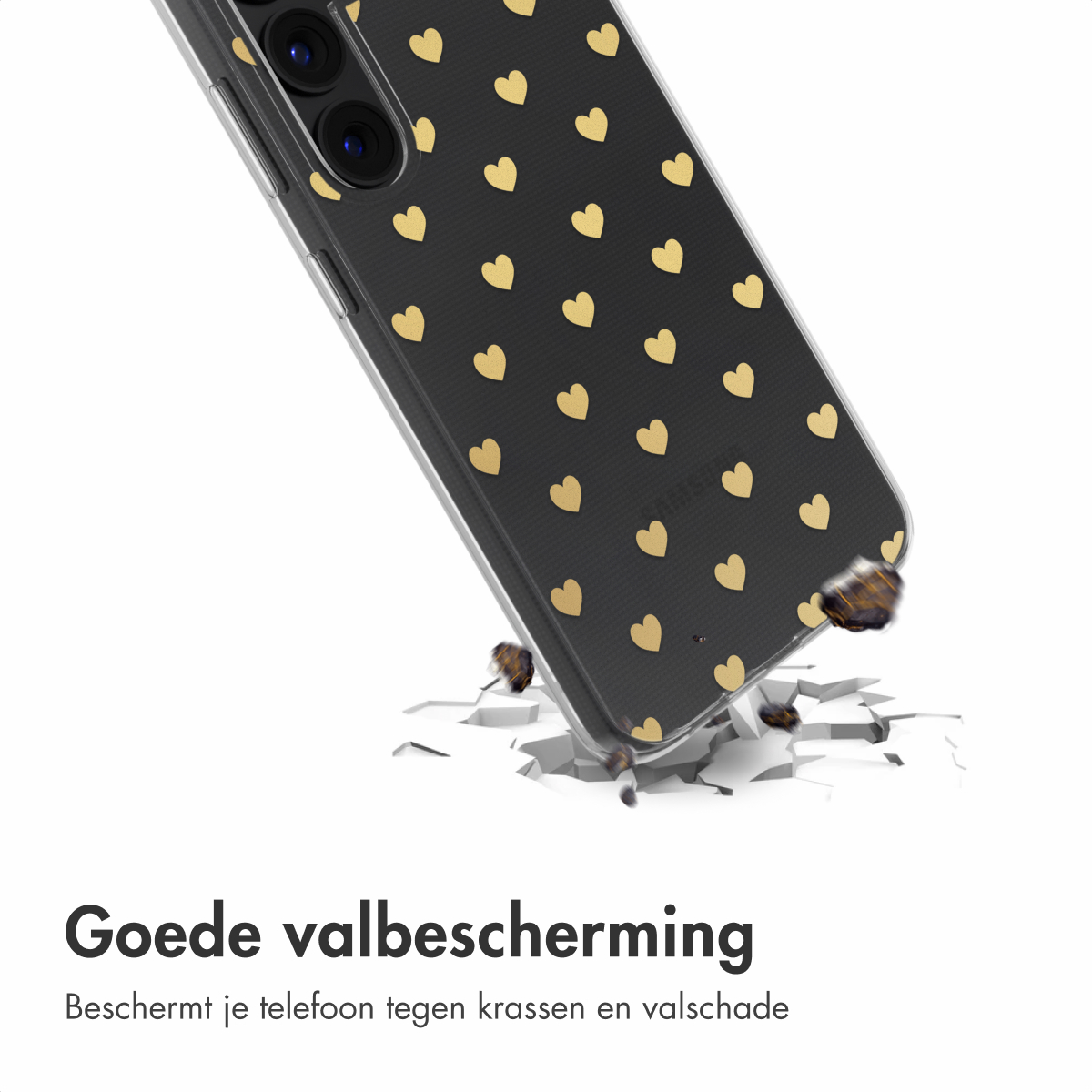 Coque de téléphone avec des cœurs dorés, surface fissurée en dessous.