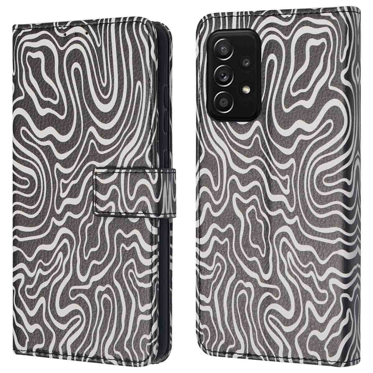 Portemonnee telefoonhoesje. Zebraprint, zwart-witte wervelingen. Opent om telefoon en kaartsleuven te onthullen.