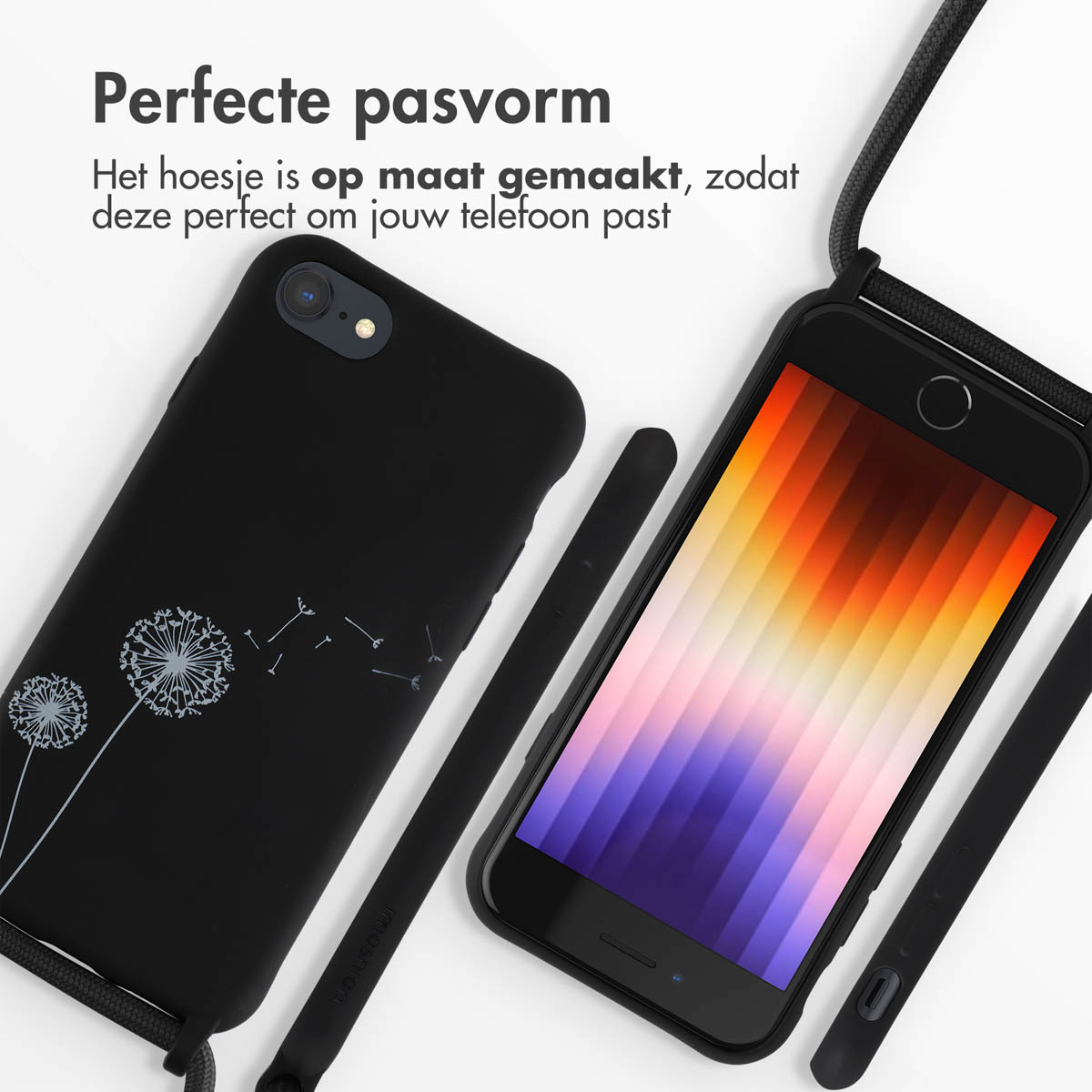 Zwarte telefoonhoes met een band. De telefoon heeft een zwart-wit ontwerp. Achtergrond is wit.