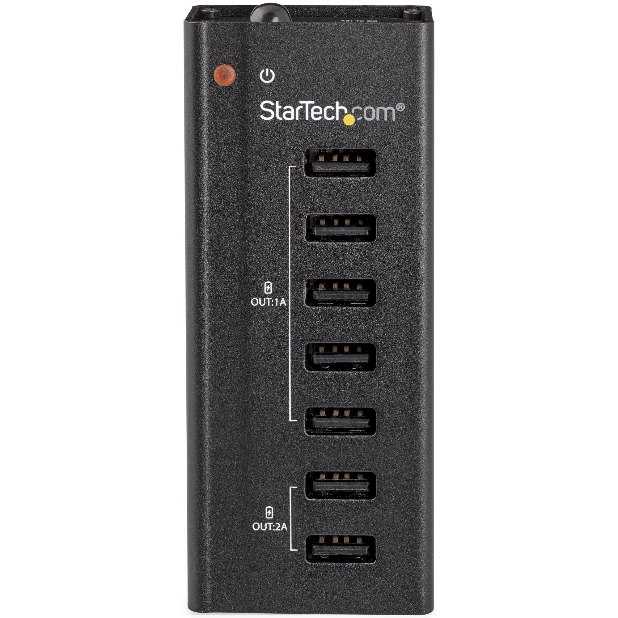 Un concentrador USB negro StarTech.com con siete puertos USB, una luz de encendido y etiquetas de puertos.
