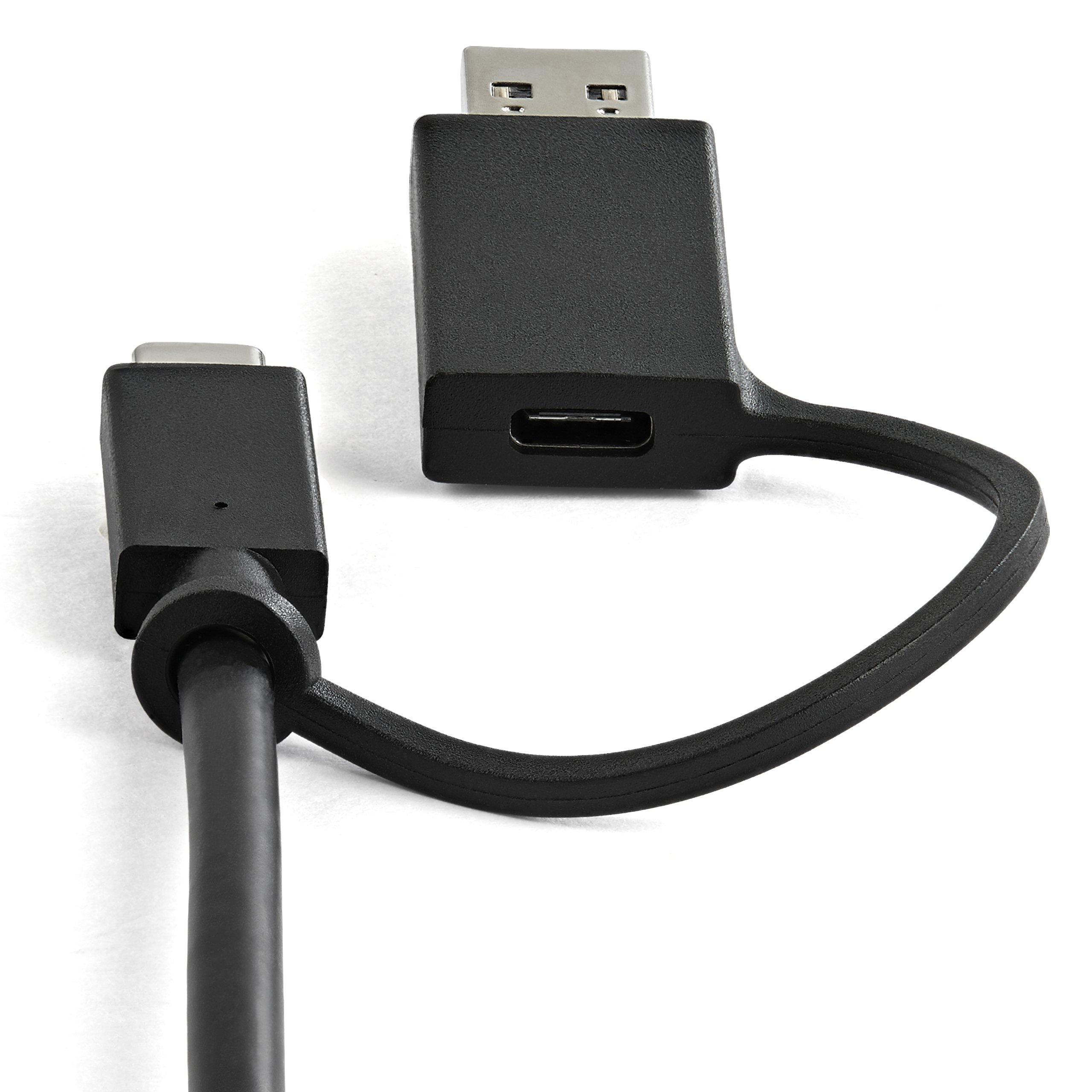 Adaptador USB-C a USB con cable negro. Conecta USB-C a puerto USB.