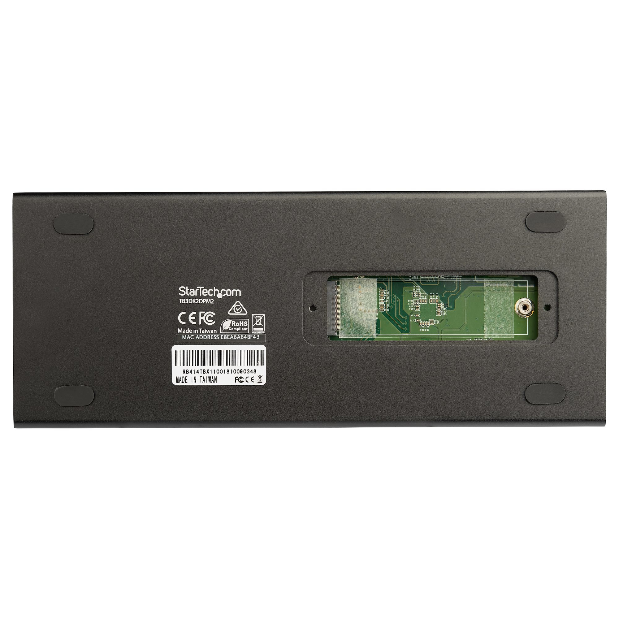 La parte inferiore di un dispositivo StarTech.com nero con scheda verde.
