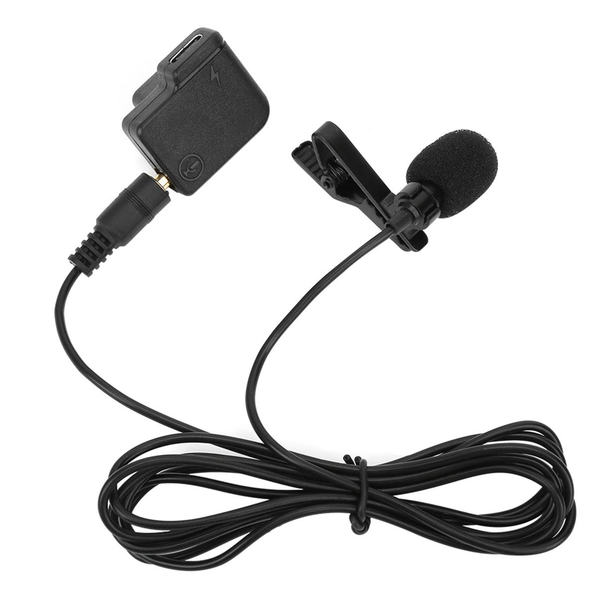 Ein schwarzes Mikrofon mit Kabel und angeschlossenem Ladegerät auf weißem Hintergrund.