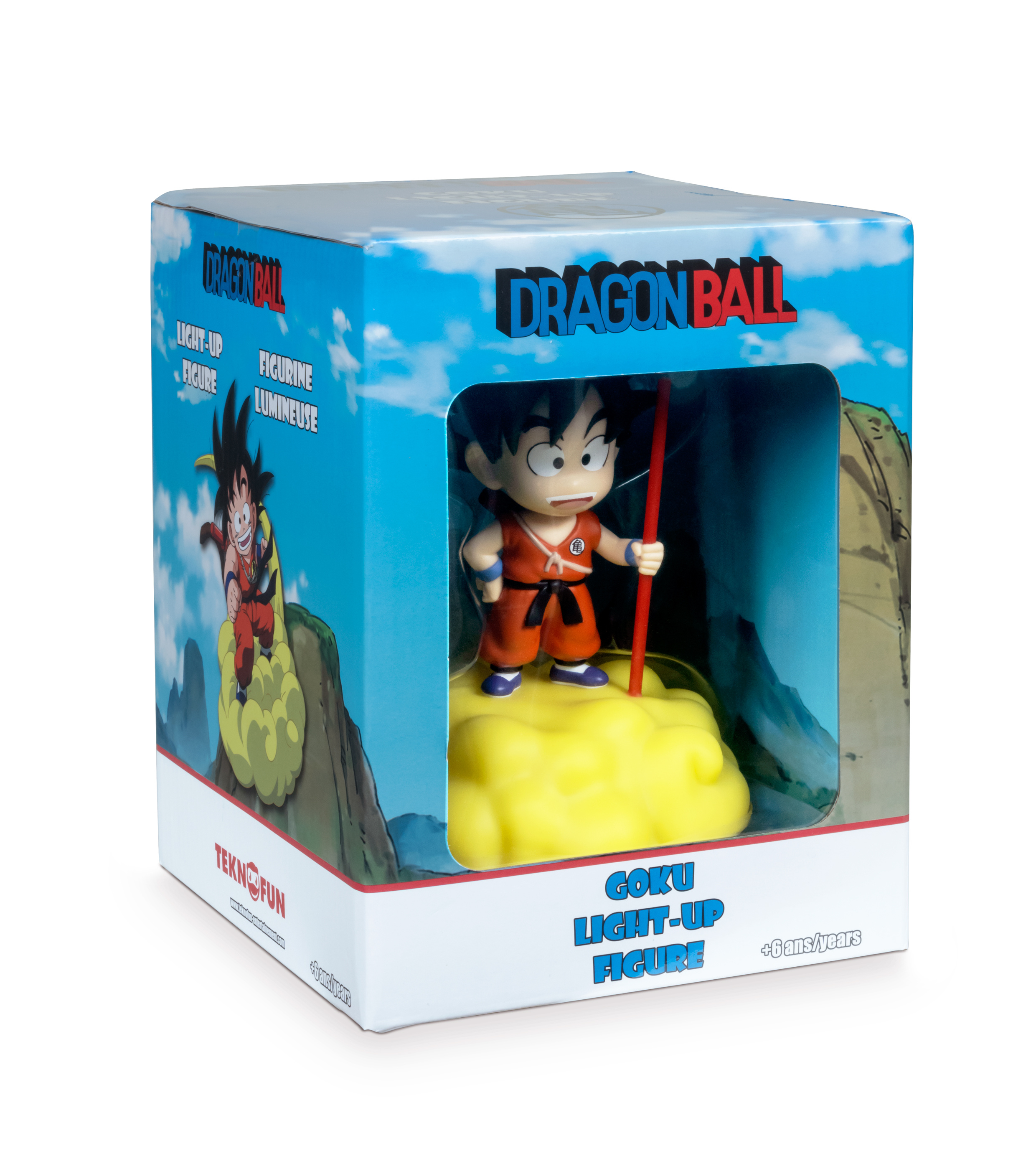 Una statuetta luminosa di Goku di Dragon Ball Z in scatola. La statuetta è su una nuvola gialla.