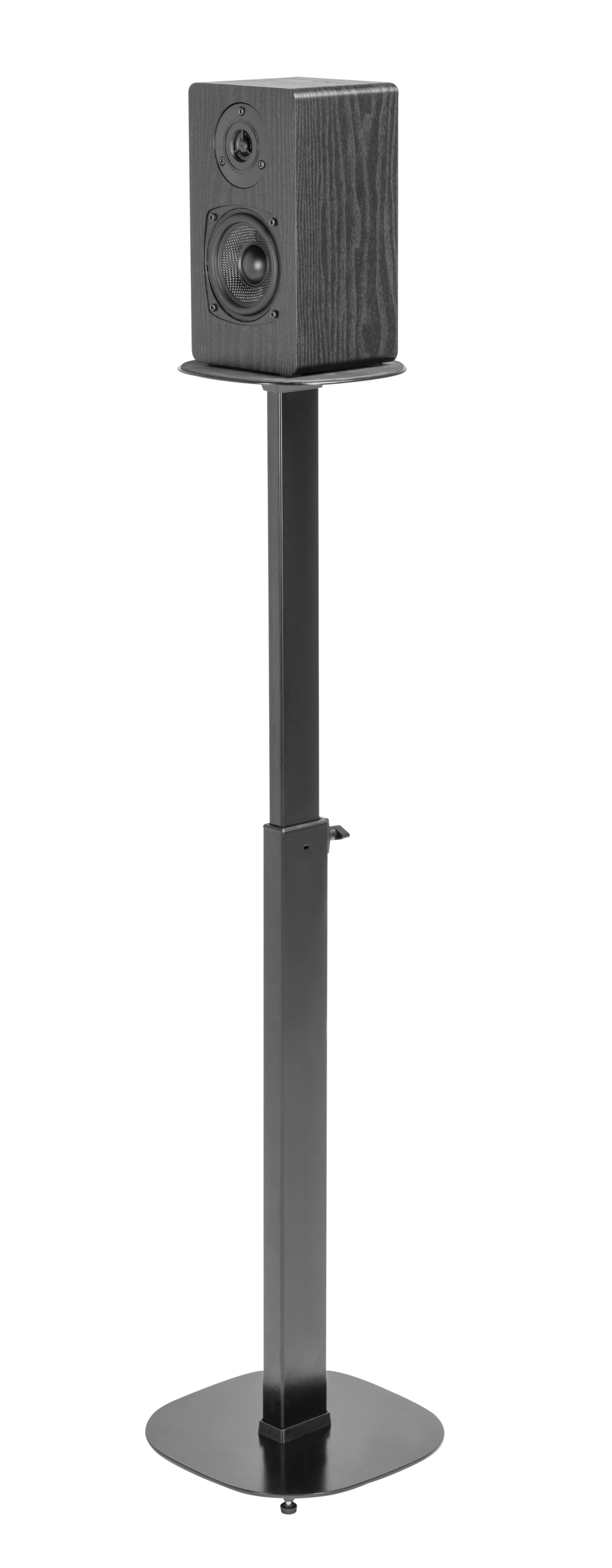 Een zwarte luidspreker op een zwarte standaard. De standaard heeft een vierkante basis en een centrale paal.