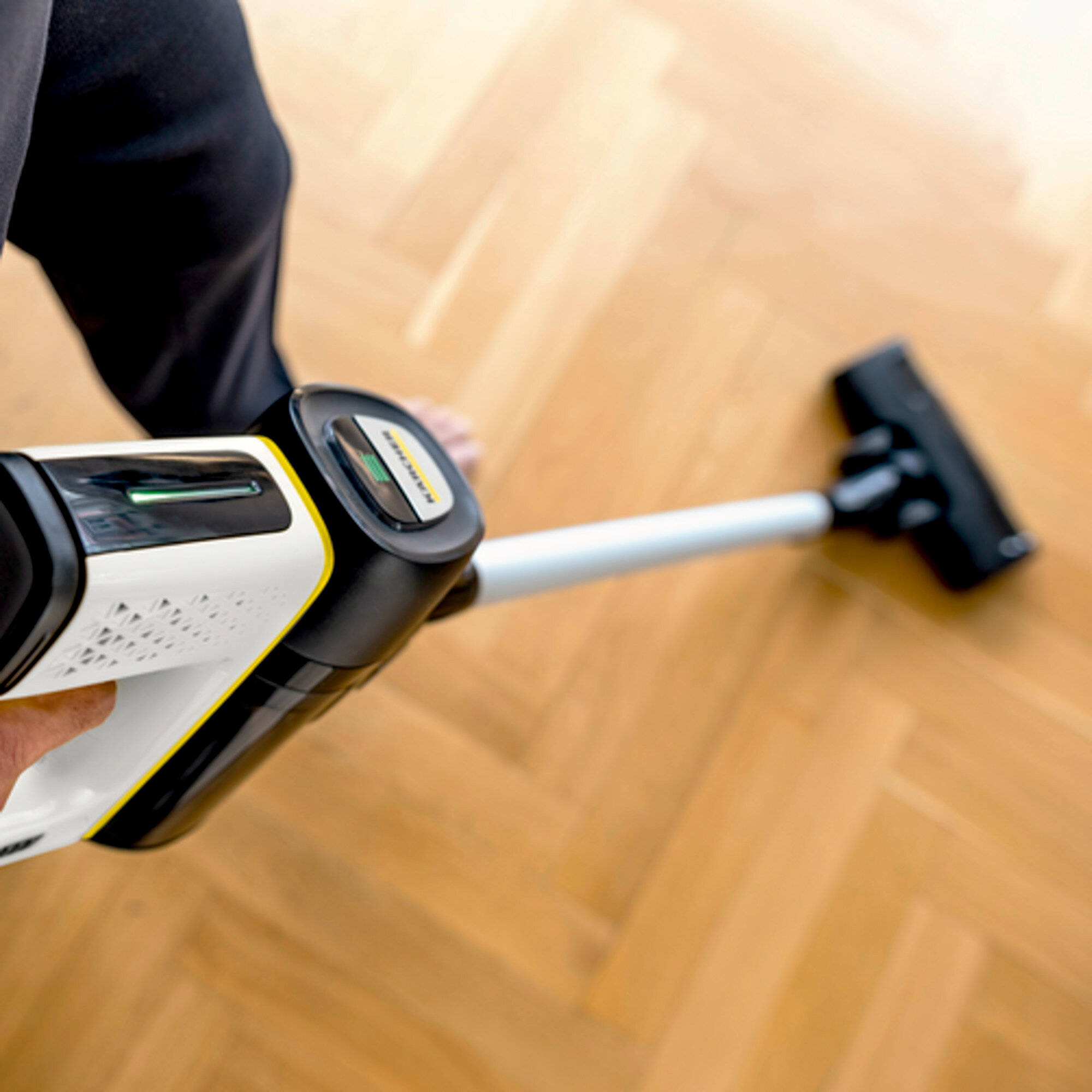 KÄRCHER VC 7 Cordless yourMax Aspirateur sans fil Blanc