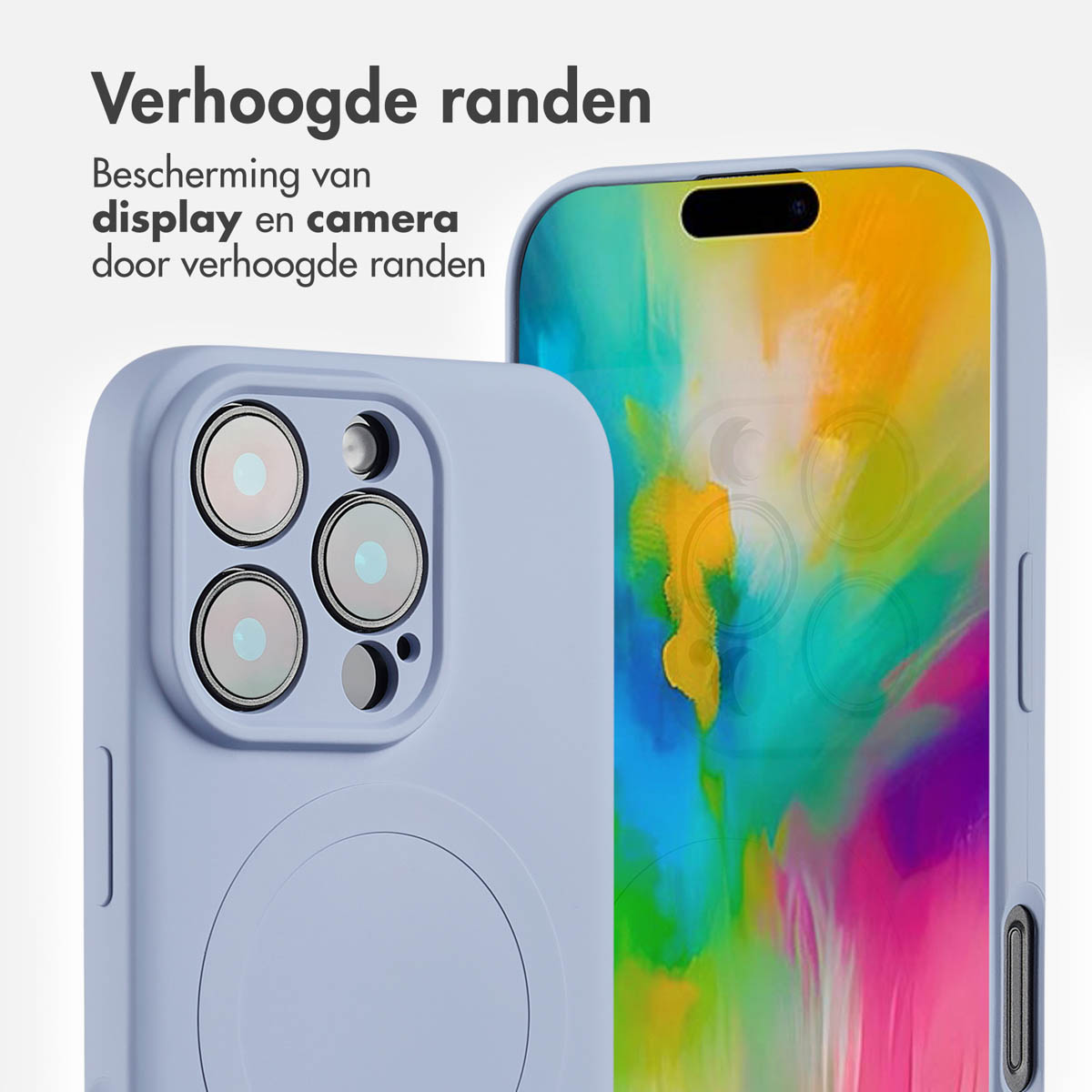 Gros plan sur une coque de téléphone bleu clair avec un téléphone à l'intérieur. Bords surélevés autour de la caméra.