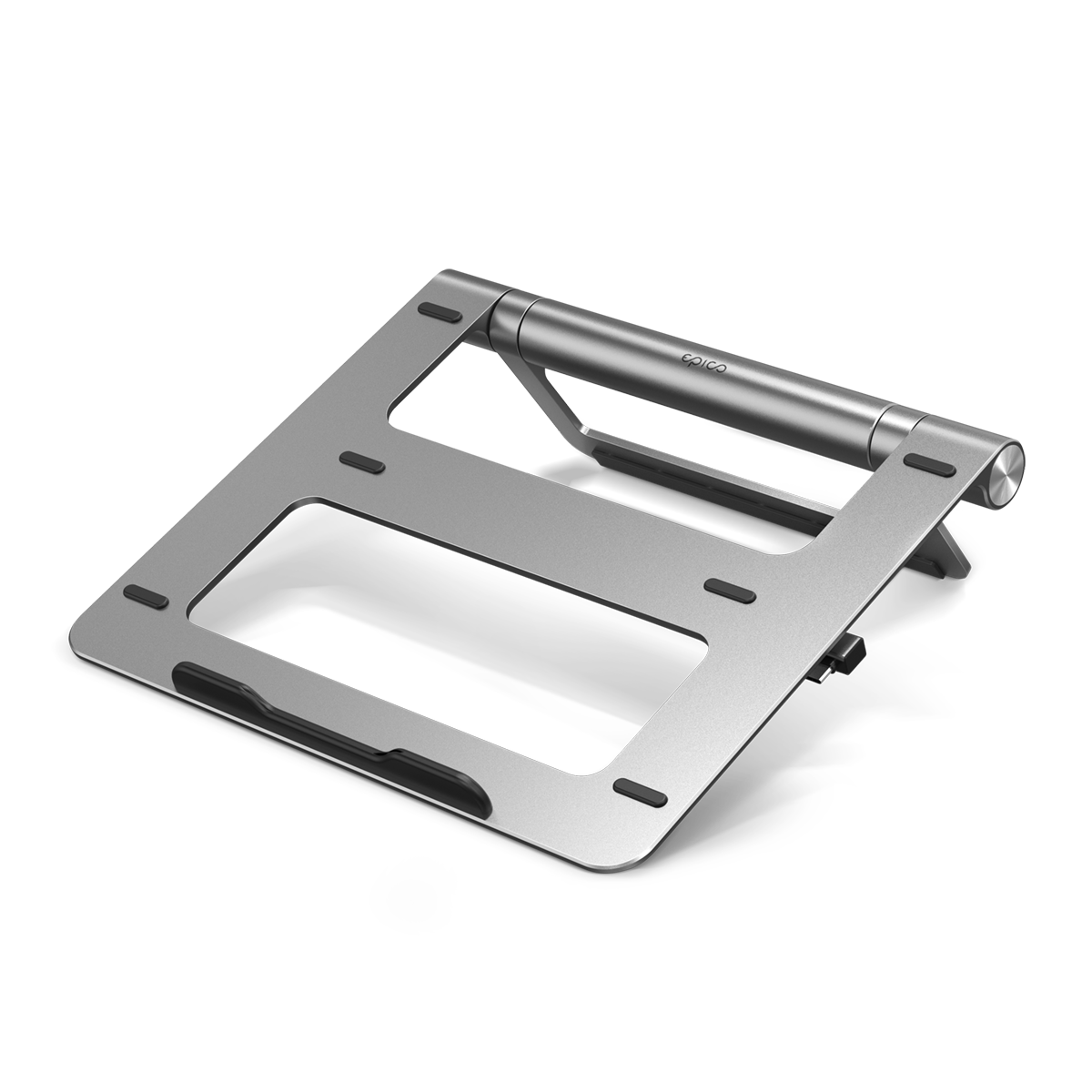 Silberner Laptopständer. Er ist für ergonomische Nutzung abgewinkelt. Schwarze Pads sind auf dem Ständer sichtbar.