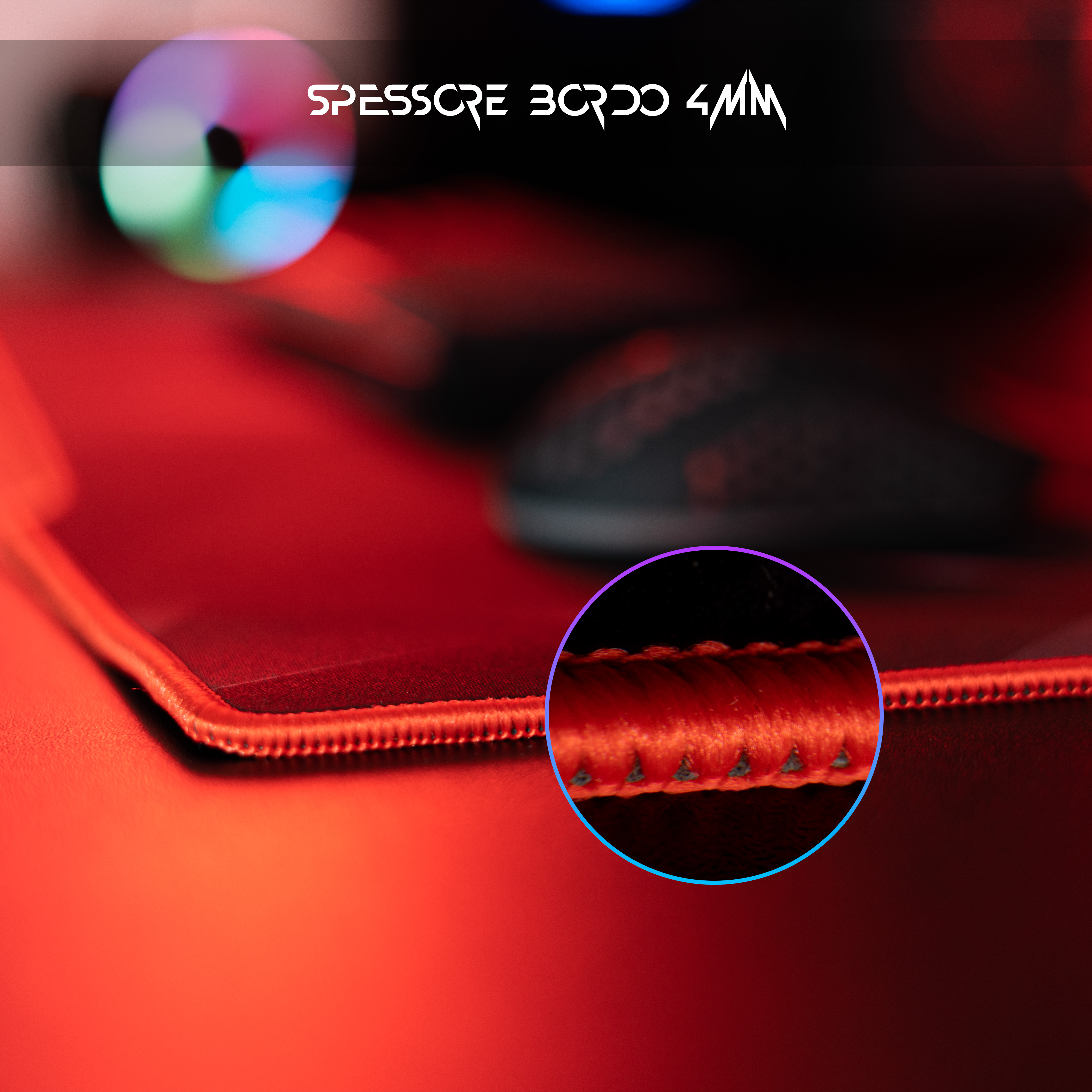 Primo piano del bordo cucito del tappetino rosso. Lo sfondo è illuminato di rosso.