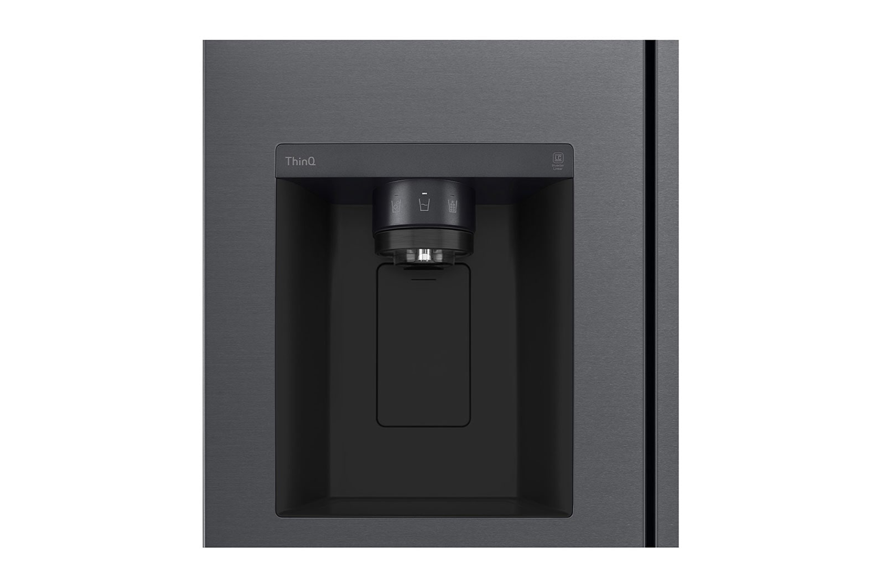 Réfrigérateur noir avec distributeur d'eau. Le distributeur est centré, avec un bouton et un repose-verre.