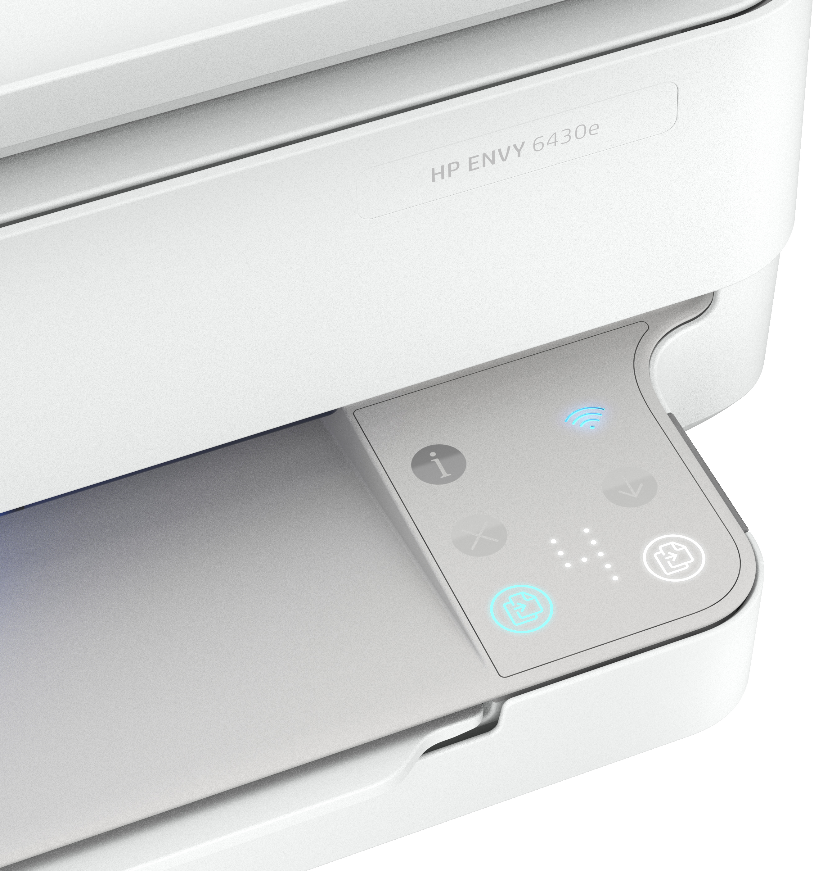 Primer plano del panel de control de una impresora blanca con botones e iconos, incluyendo una luz wifi azul.