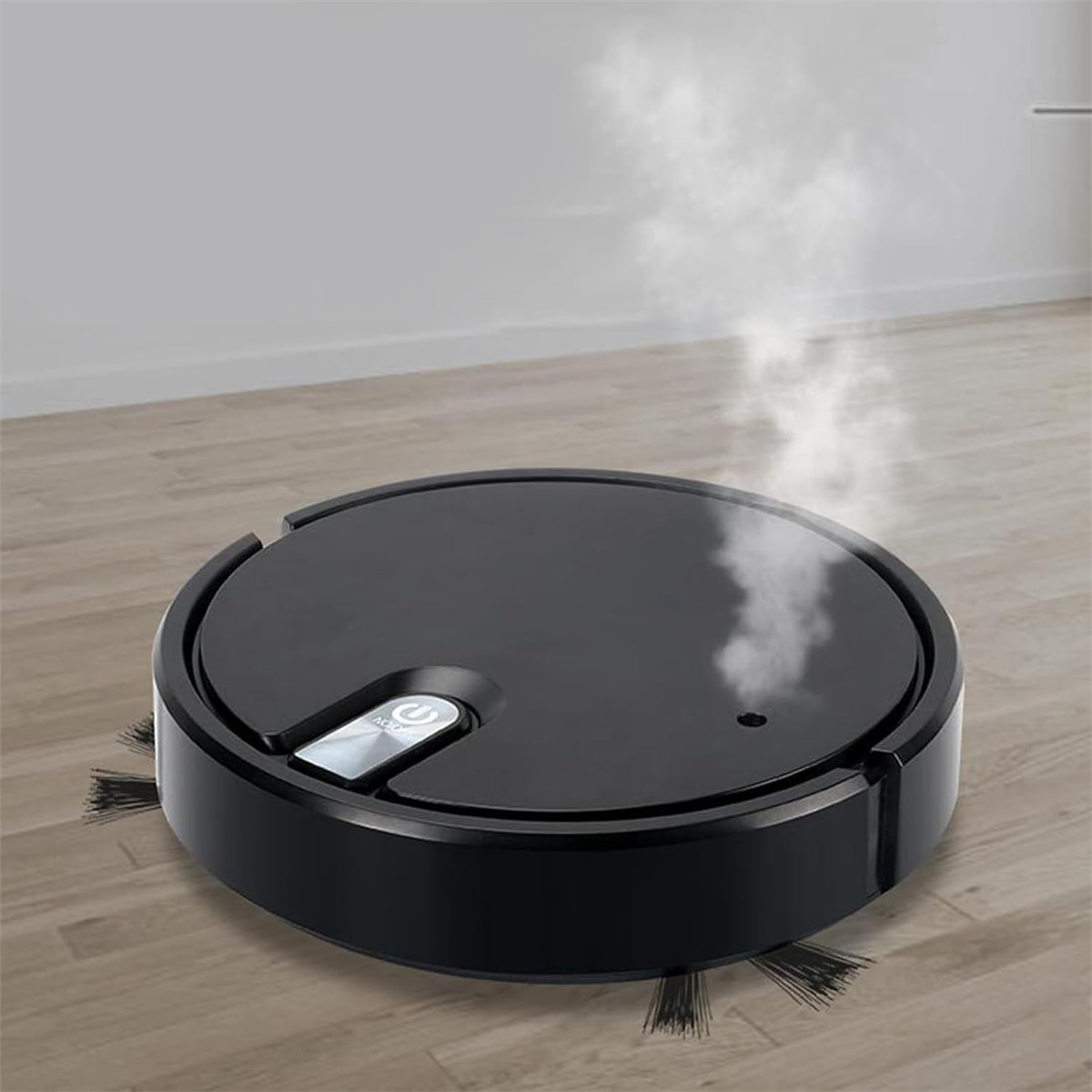 Ein schwarzer Roboter-Staubsauger auf einem Holzboden, der Dampf abgibt.