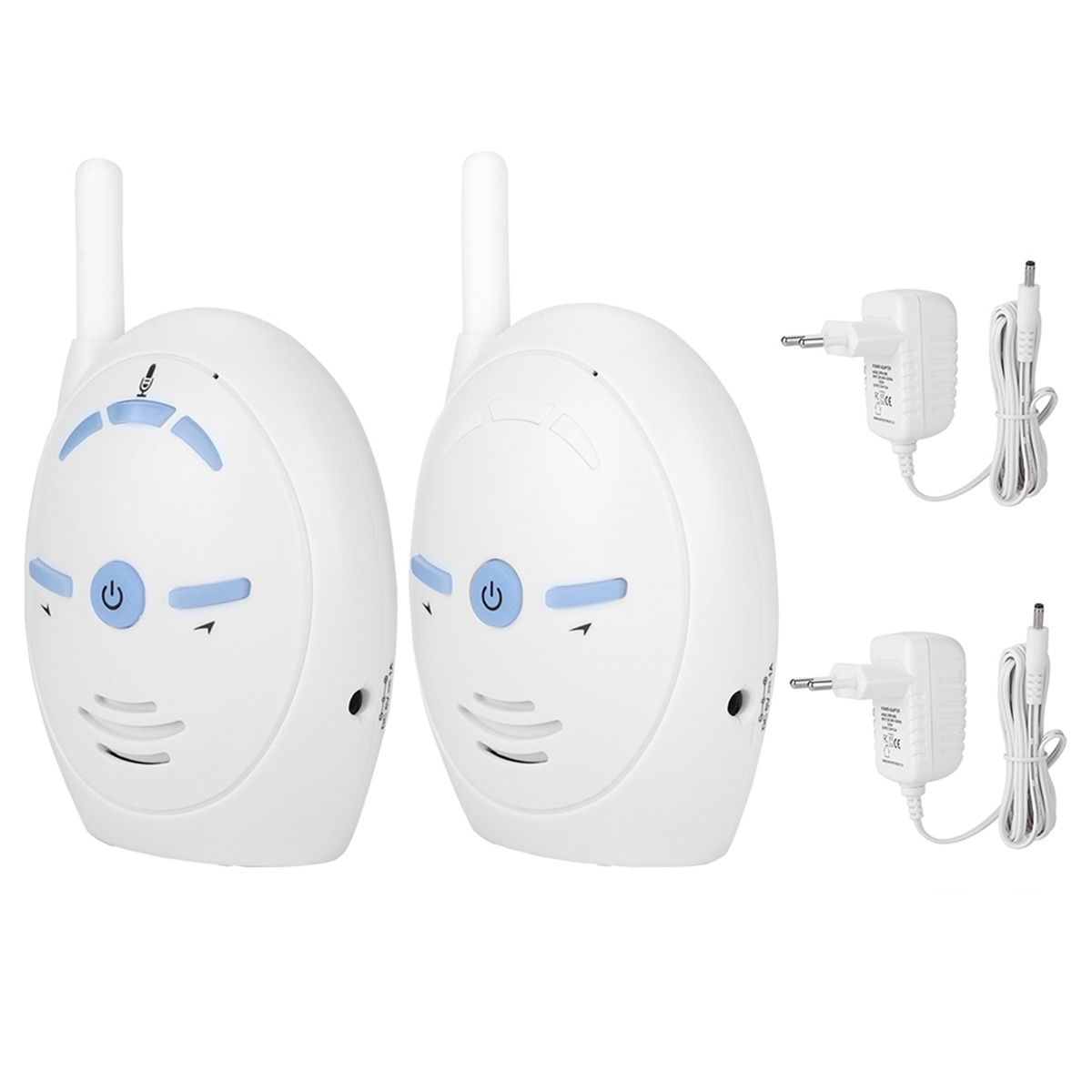 Zwei weiße Babyphone, Antennen und zwei Netzteile auf weißem Hintergrund.