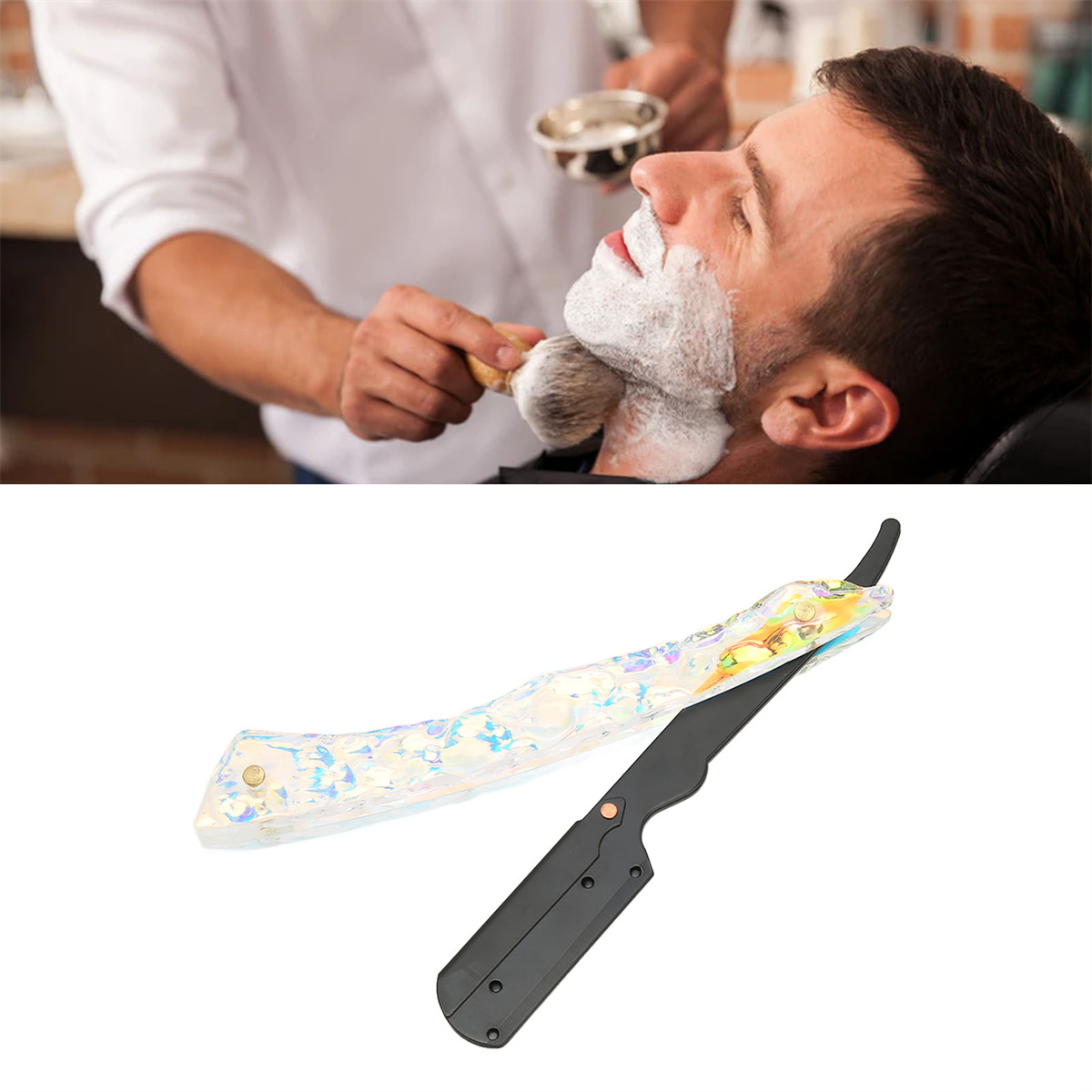 Friseur rasiert das Gesicht eines Mannes. Unten ein Rasiermesser mit klarem Griff und schwarzer Klinge.