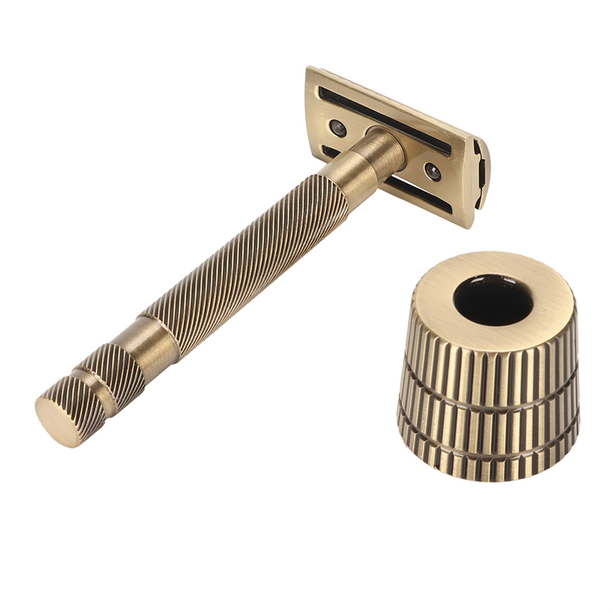 Ein Rasierer und Ständer im Vintage-Stil in Gold, mit strukturiertem Griff.