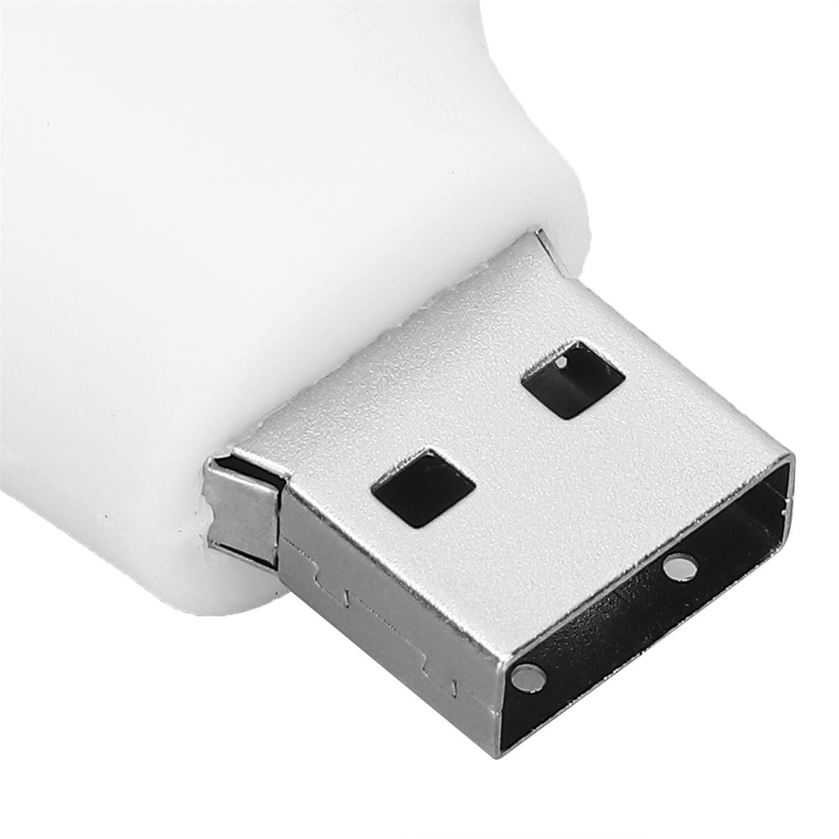 USB-Anschluss. Es ist weiß und eine Nahaufnahme.