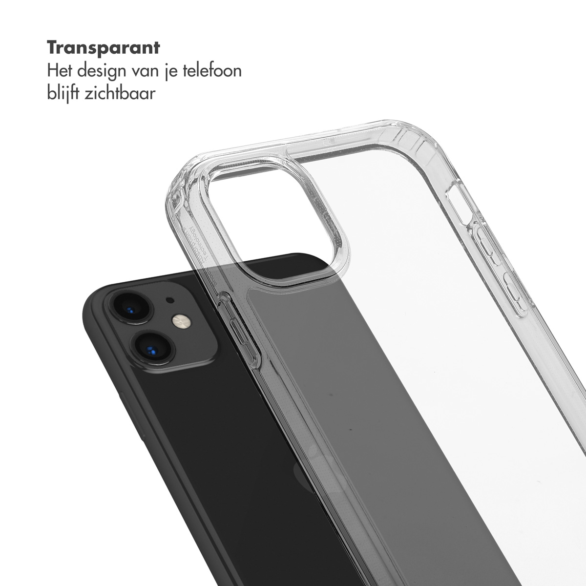 Coque de téléphone transparente sur téléphone noir. La coque est transparente, laissant le design du téléphone visible.