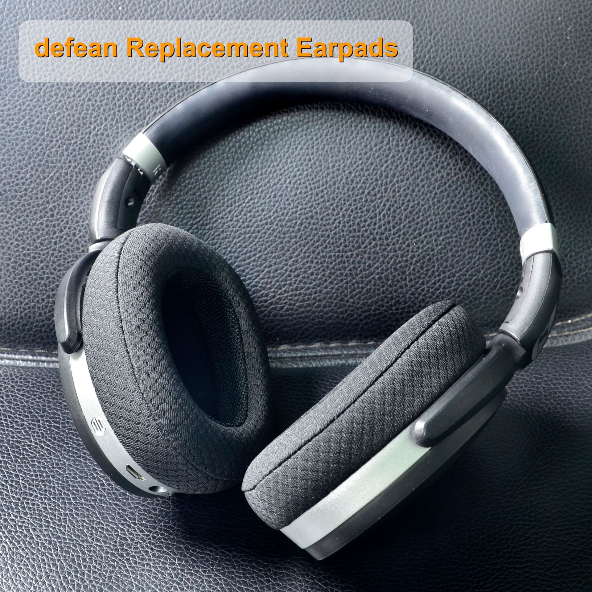 Czarne słuchawki z siatkowymi nausznikami. Tekst: Defean Replacement Earpads.