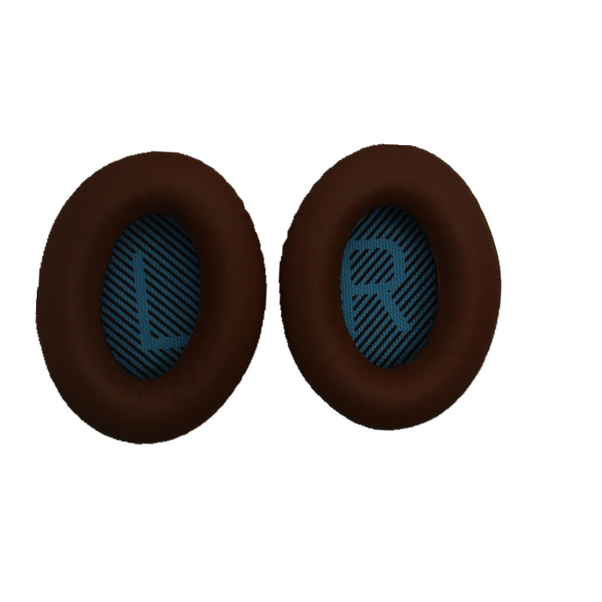 Dwie brązowe poduszki na uszy z niebieską i turkusową tkaniną wewnątrz. Białe tło.