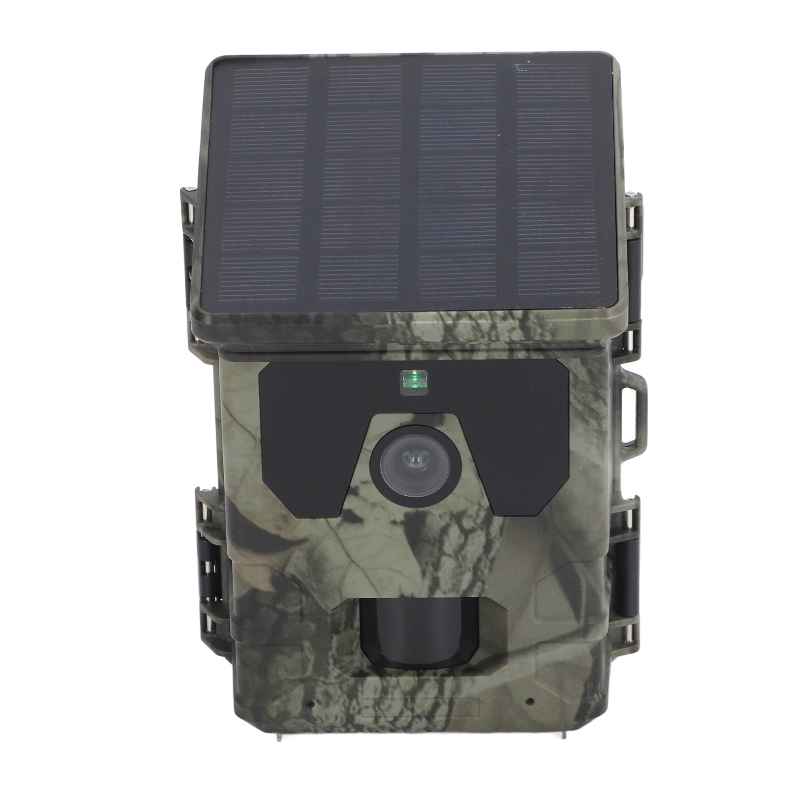 Eine Tarnmuster-Trail-Kamera mit Solarpanel; grünes Licht und Linse sichtbar.
