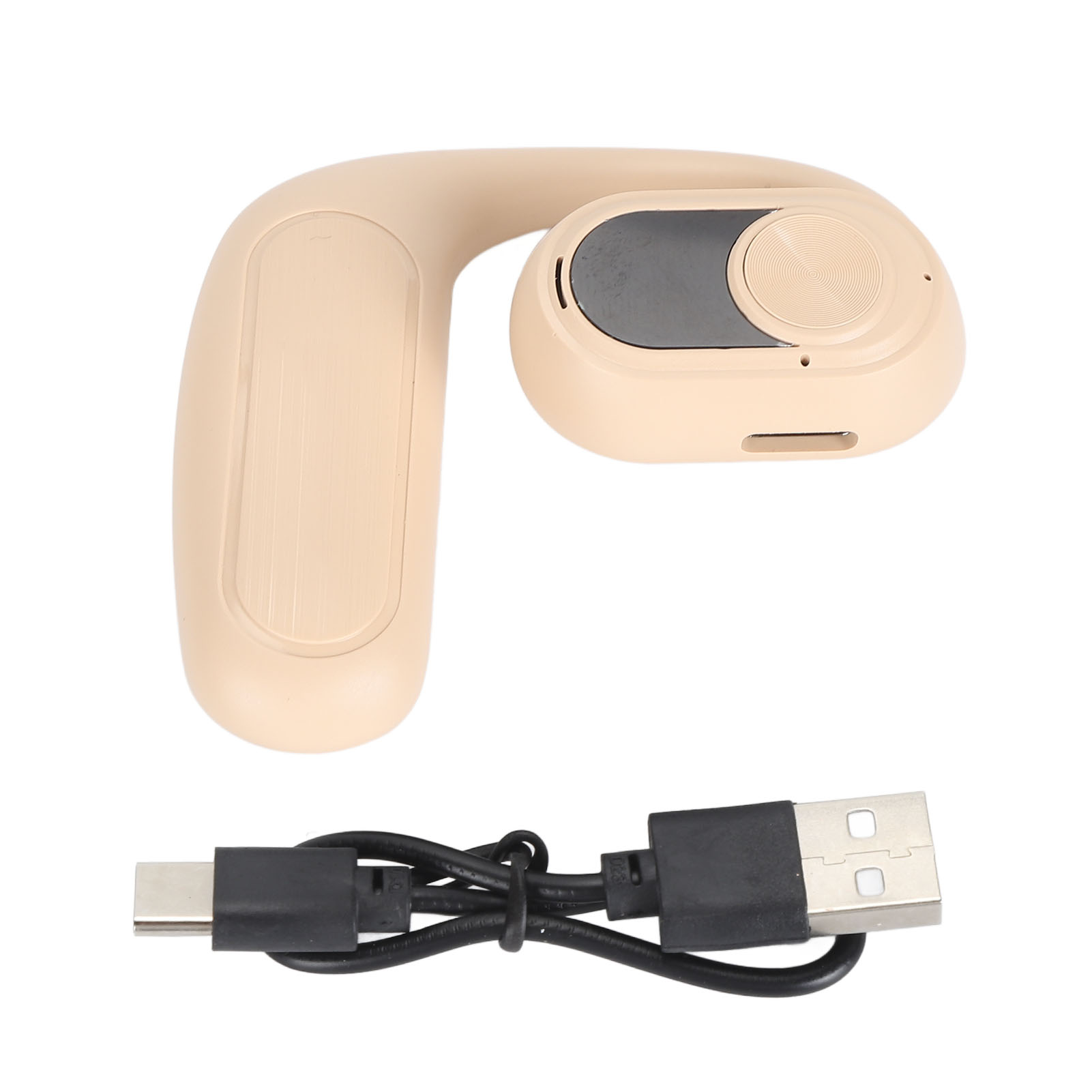 Beige Headset mit USB-C-Kabel, isoliert vor weißem Hintergrund.